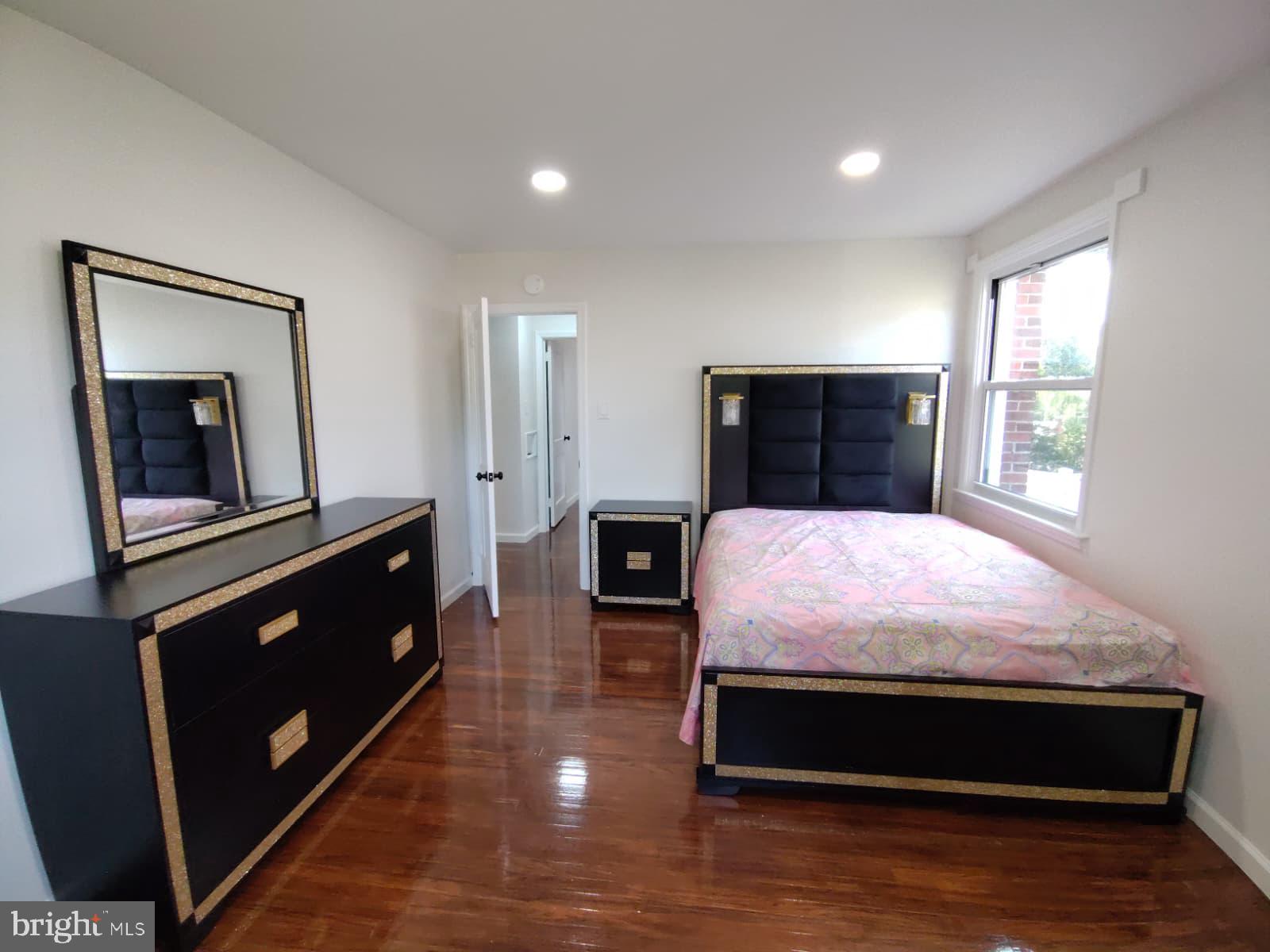 SPRINGFIELD - Residential