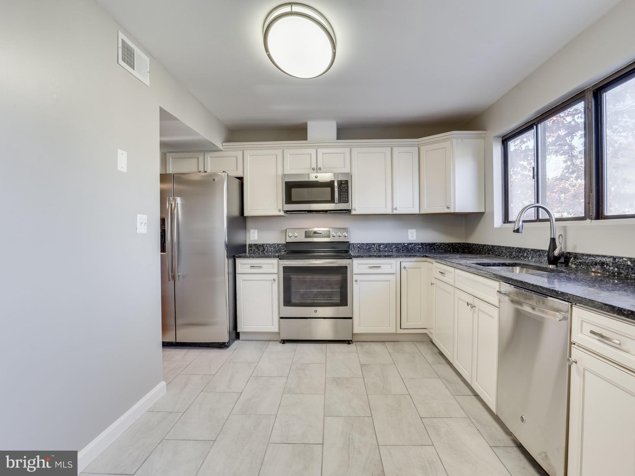 RIPPON LANDING - Residential