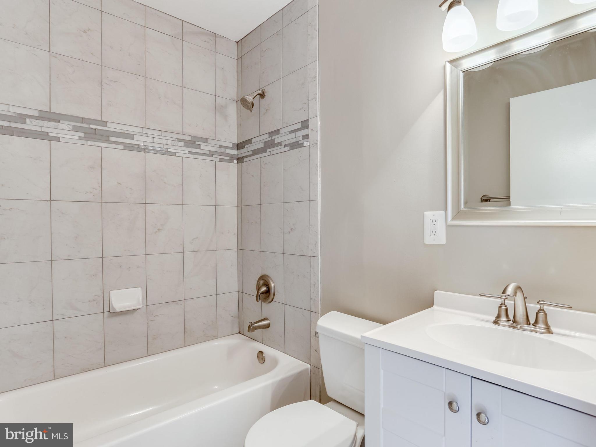 RIPPON LANDING - Residential