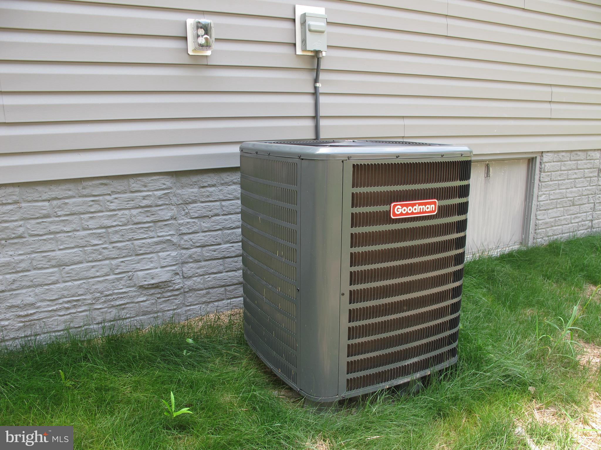 CLASSIC SHORES - Residential