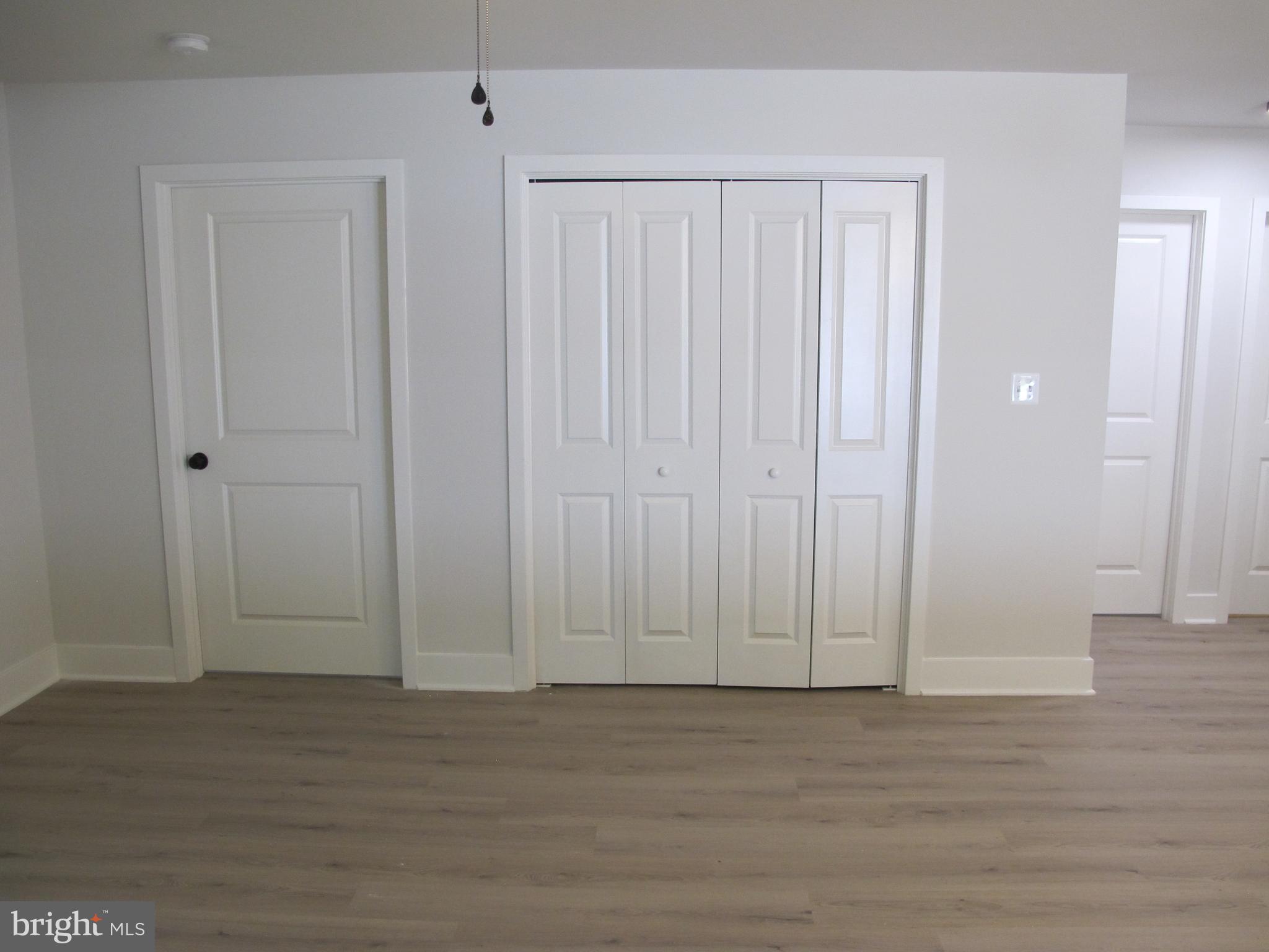 CLASSIC SHORES - Residential