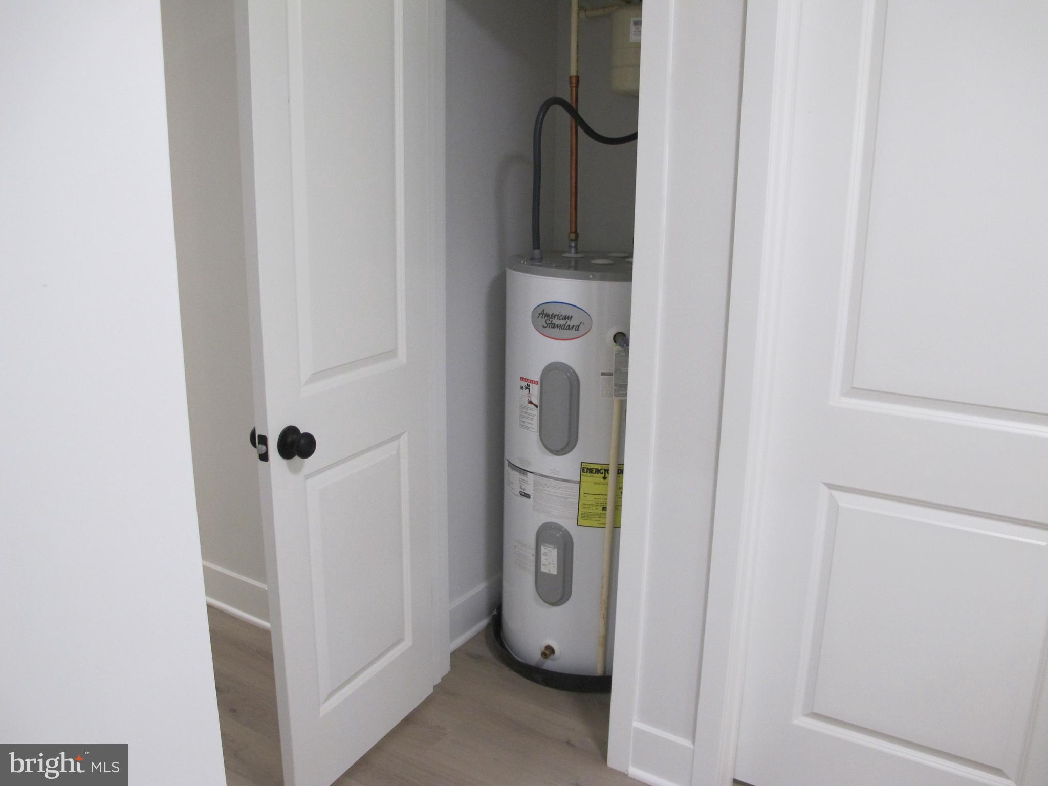 CLASSIC SHORES - Residential