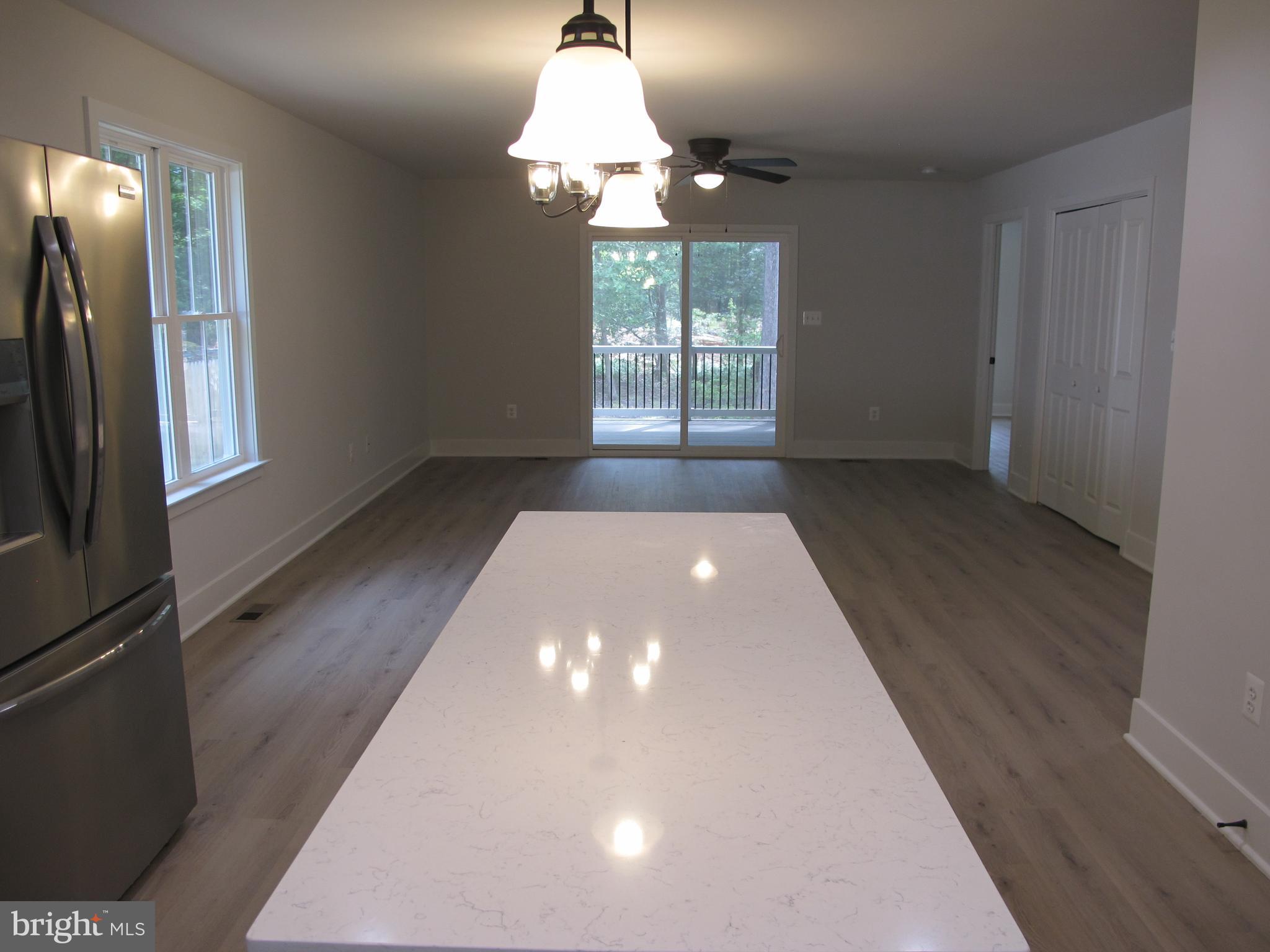 CLASSIC SHORES - Residential