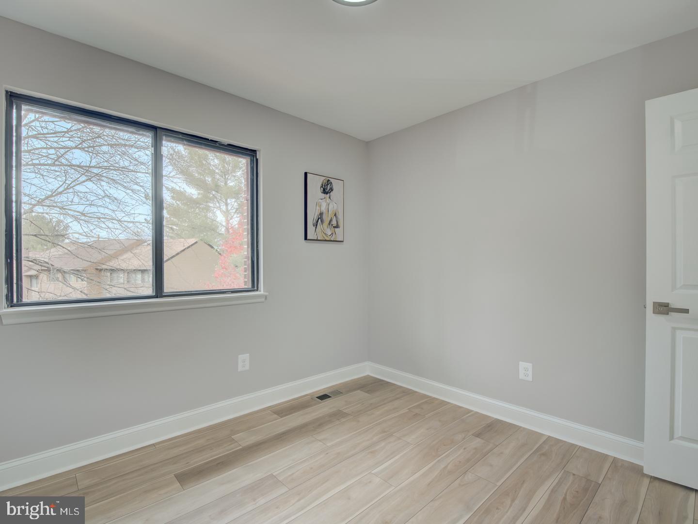 CHURCHILL TOWN SECTOR - Residential Lease