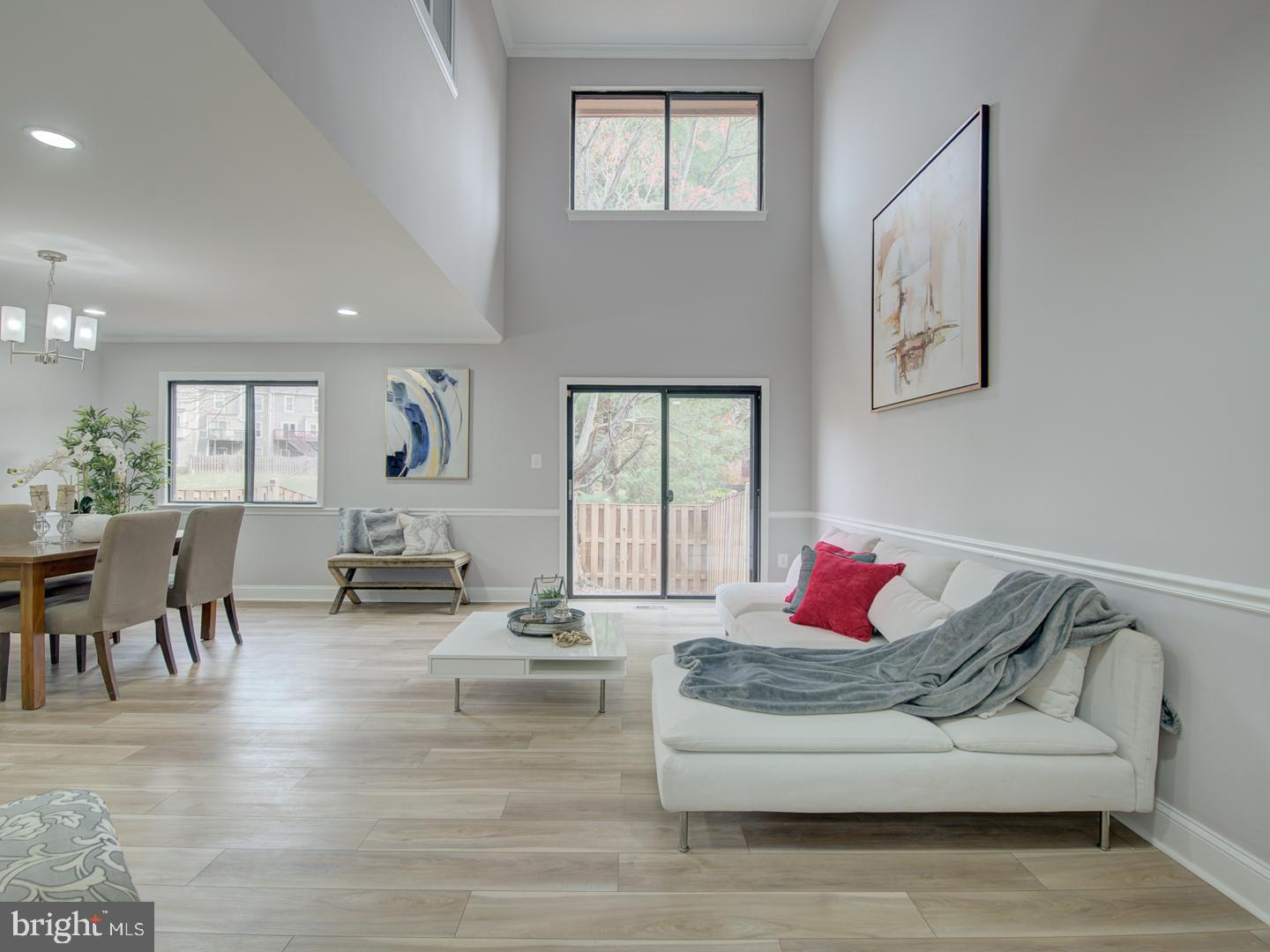 CHURCHILL TOWN SECTOR - Residential Lease