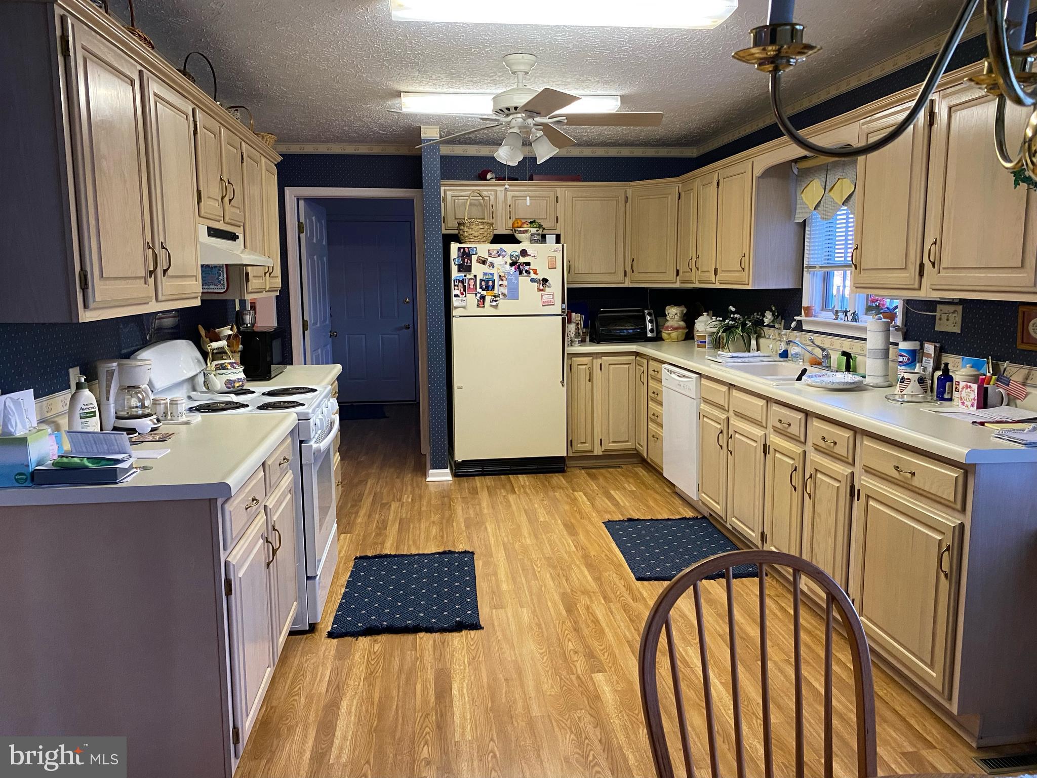 MOUNTAIN VIEW - Residential