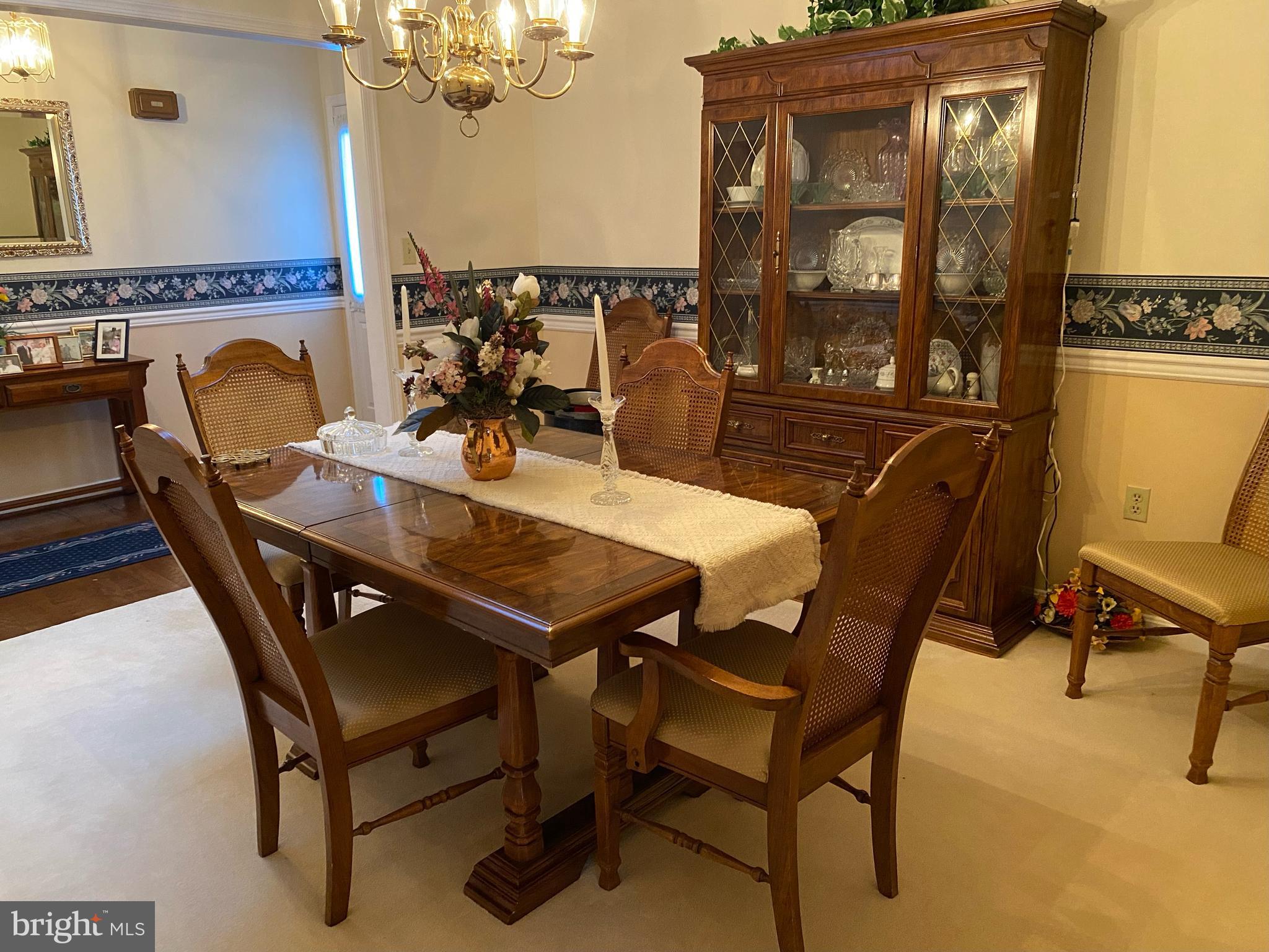 MOUNTAIN VIEW - Residential