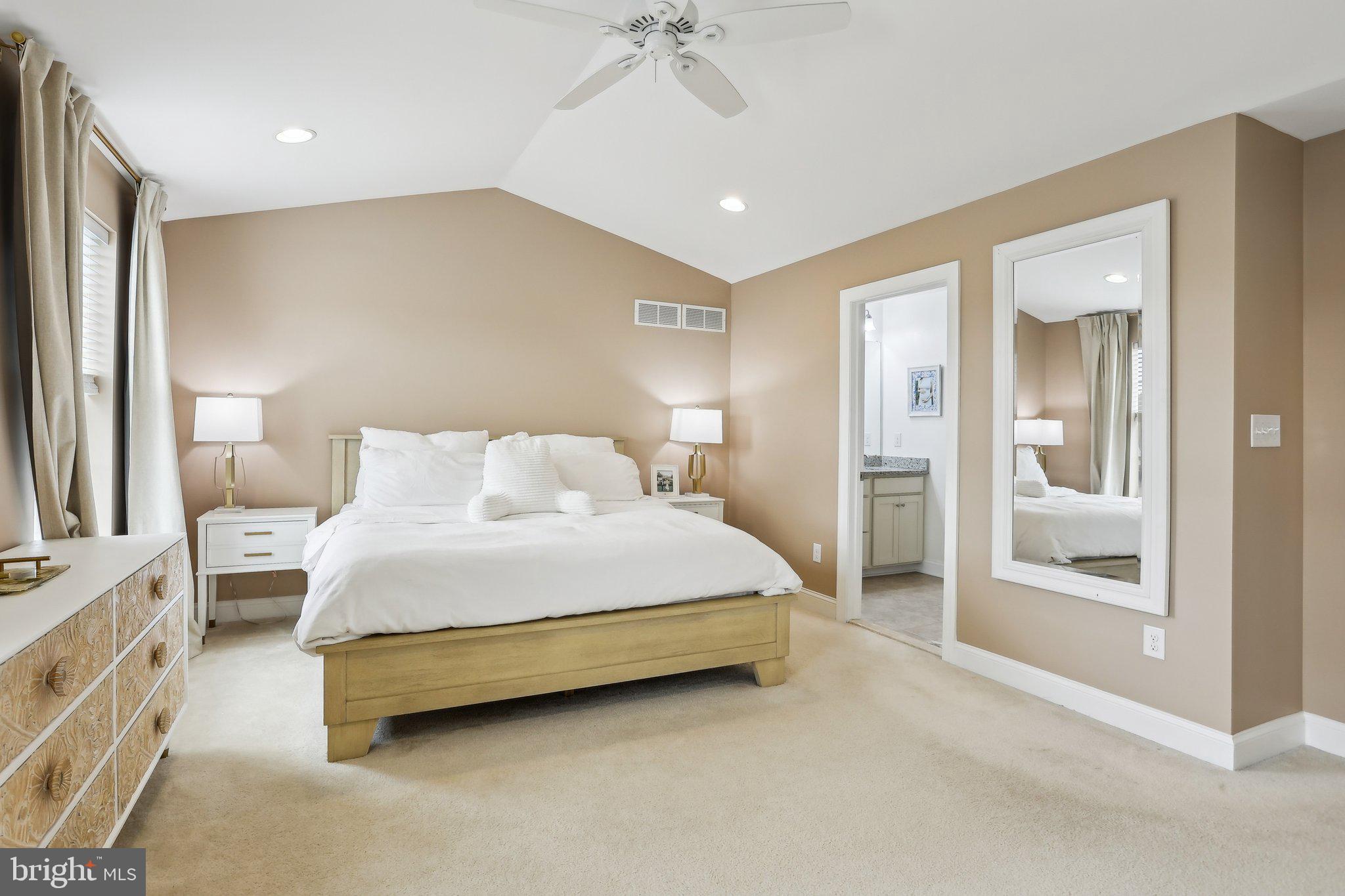 THE RES AT ROSE TREE - Residential