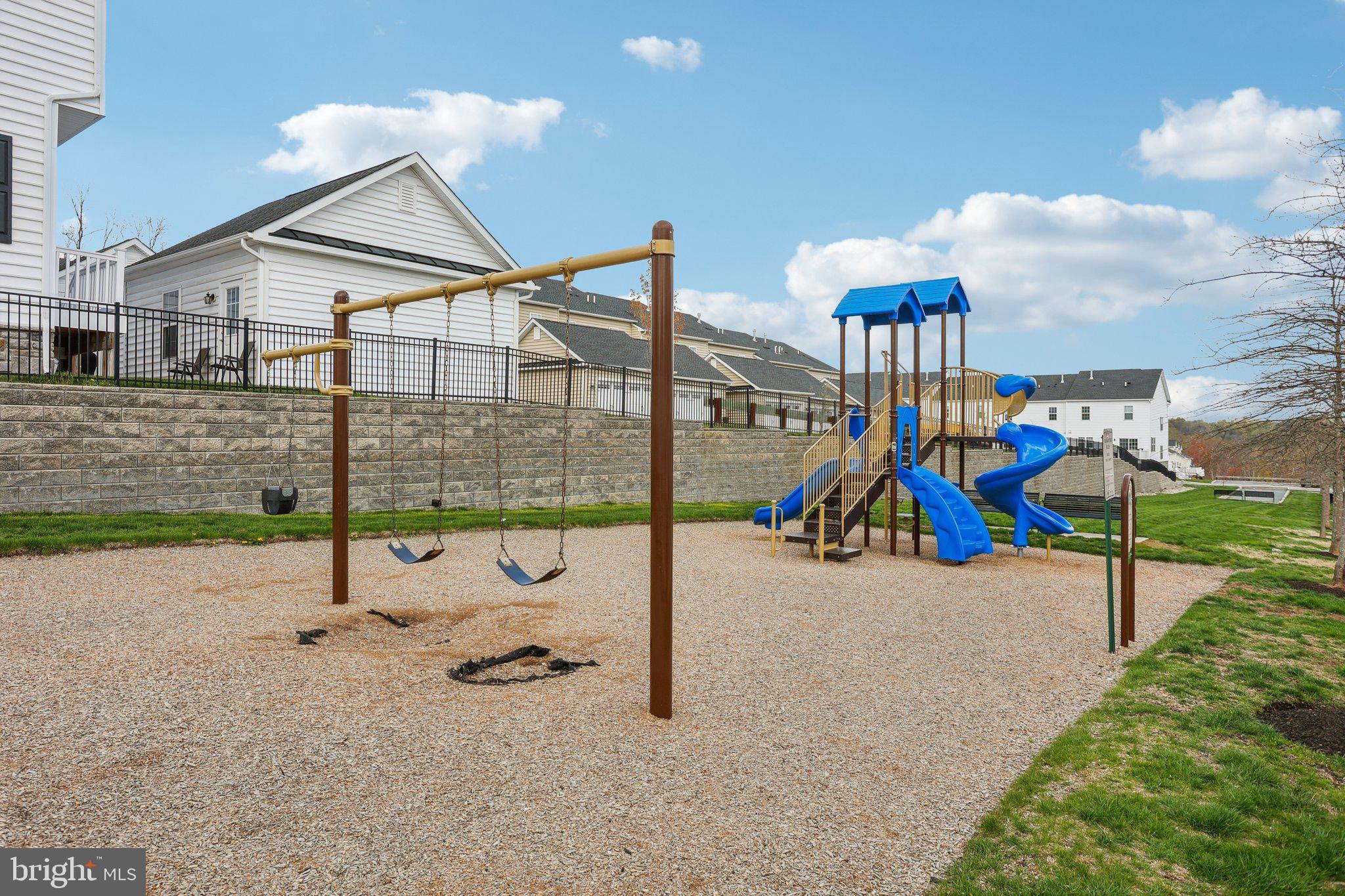 THE RES AT ROSE TREE - Residential