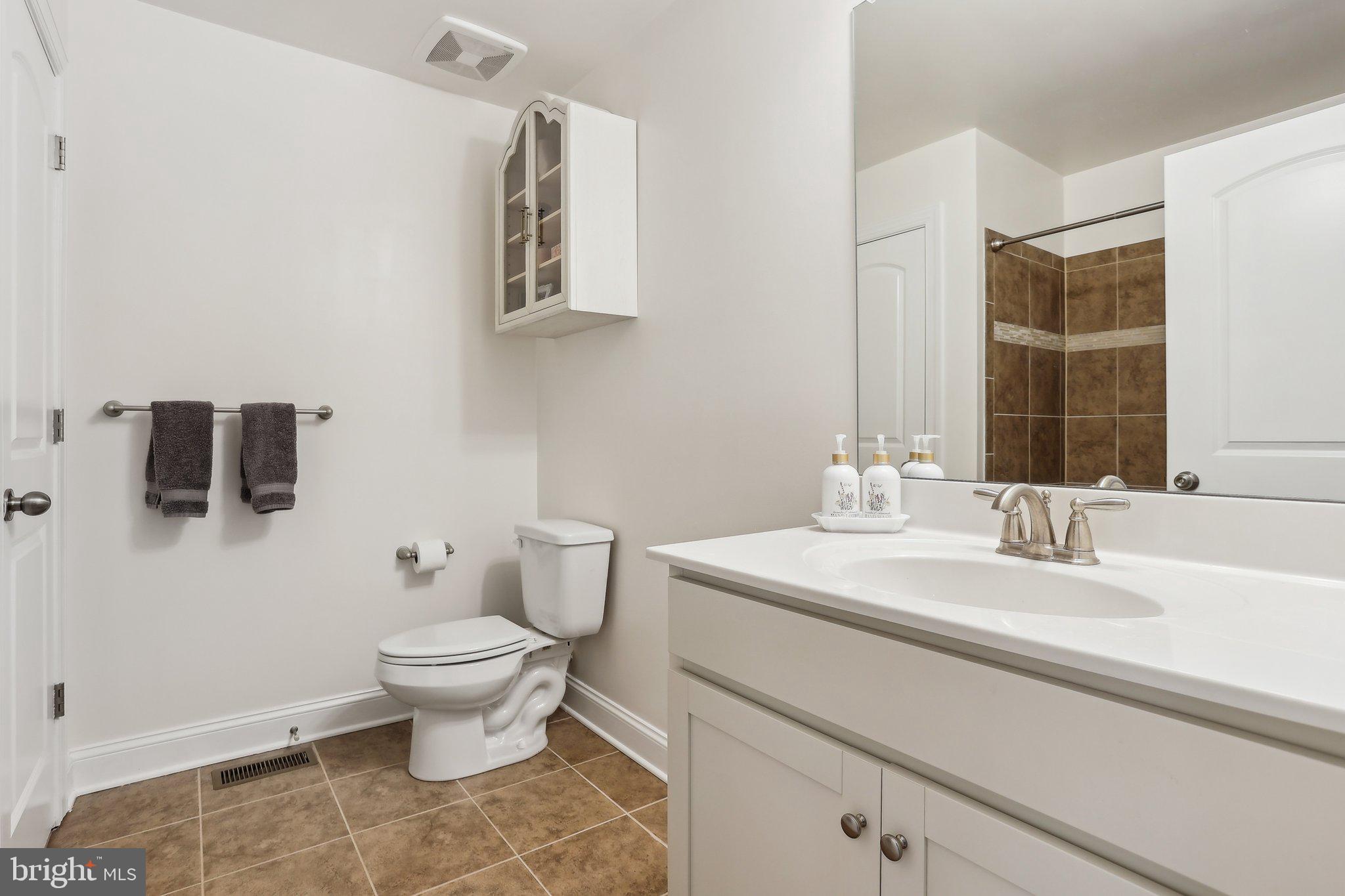 THE RES AT ROSE TREE - Residential