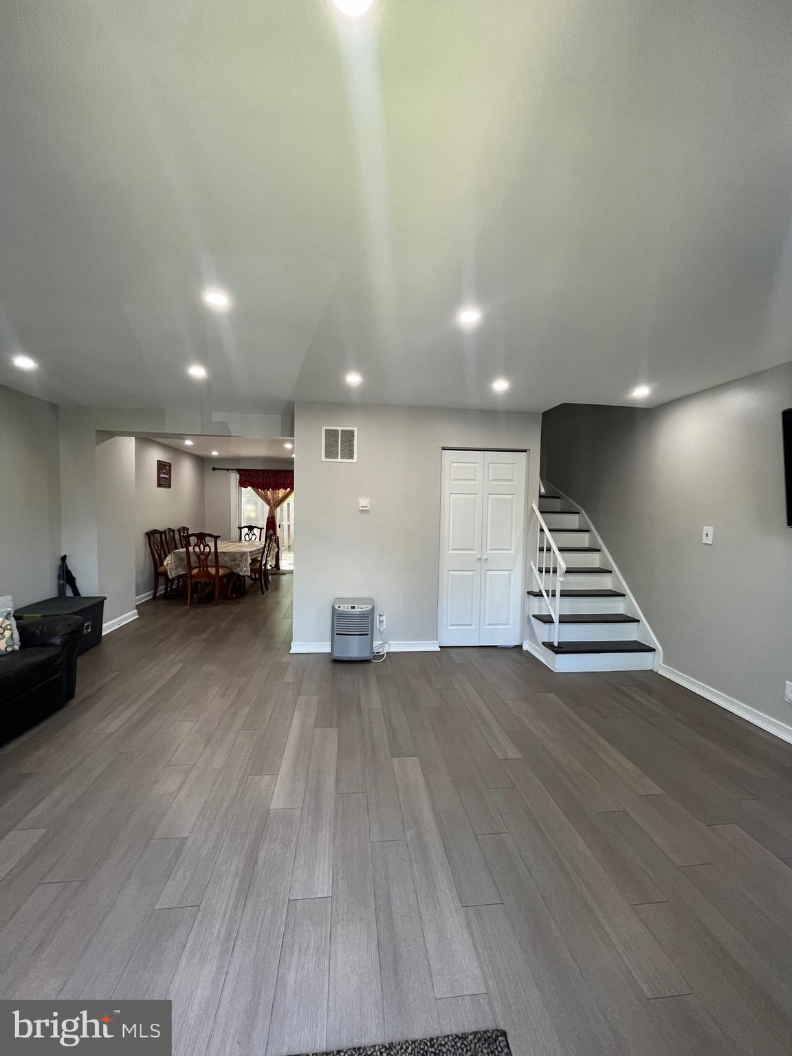 120 N BAYLOR DRIVE