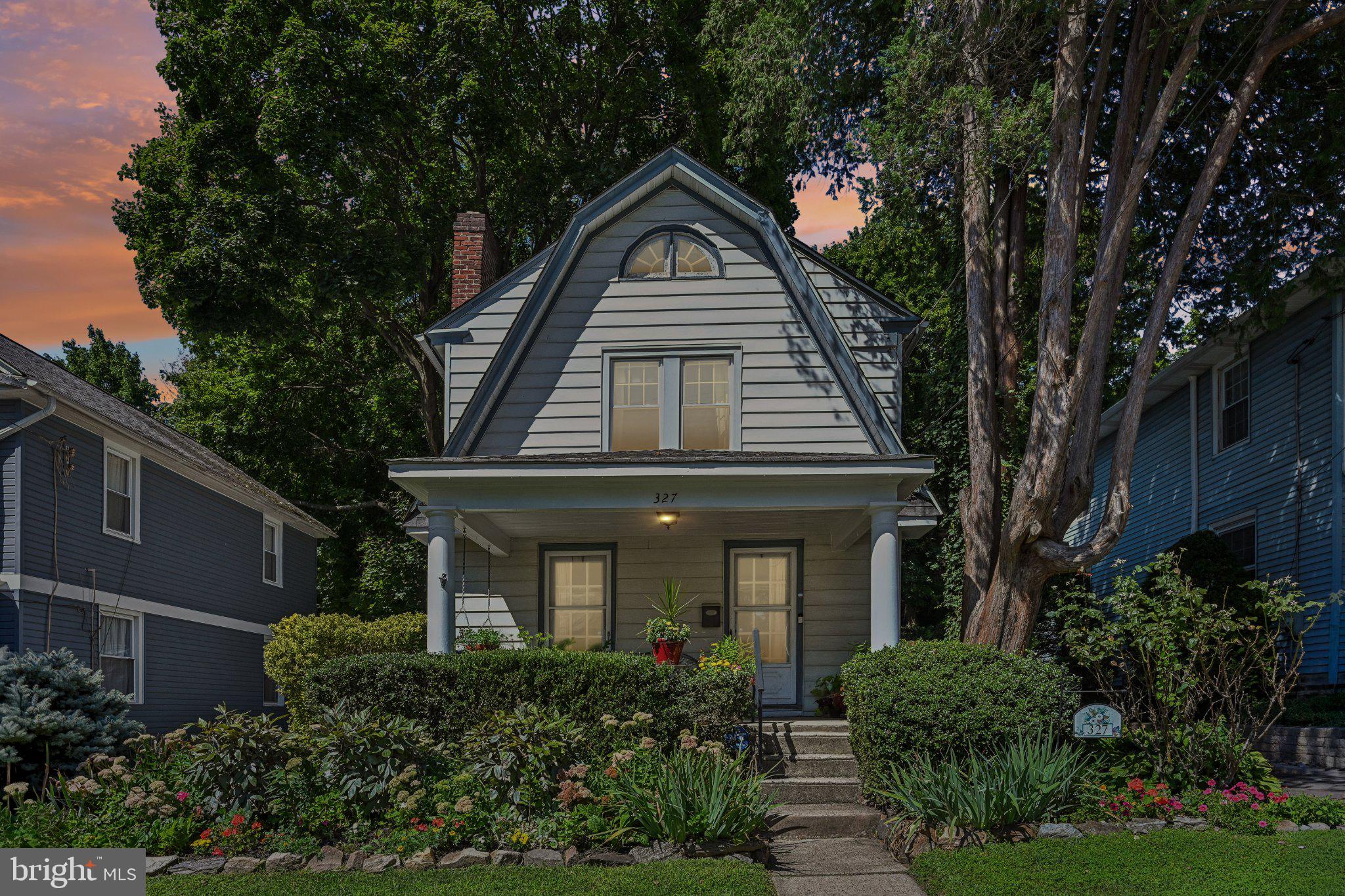 327 GREENWOOD AVENUE