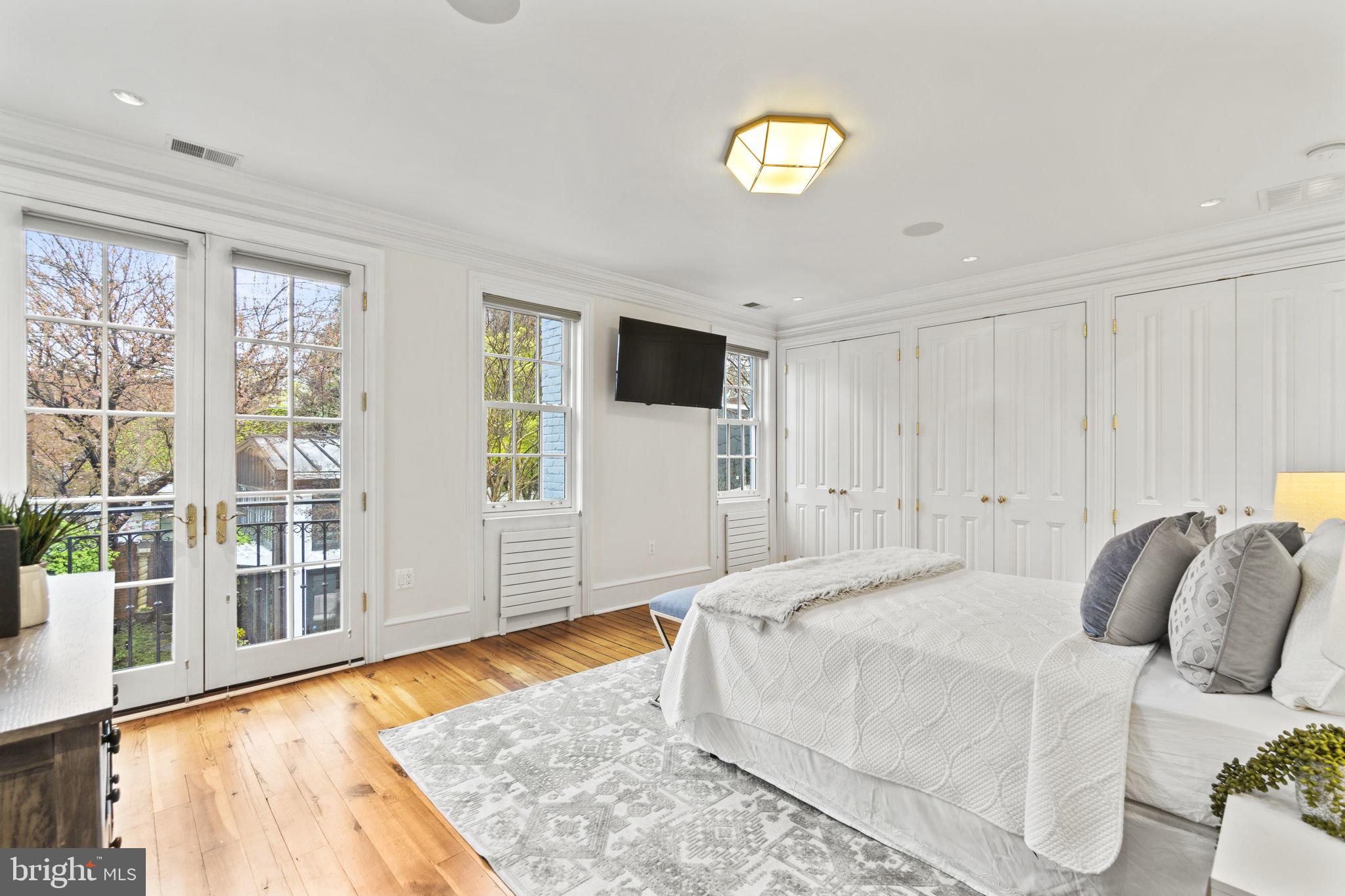 GEORGETOWN - Residential