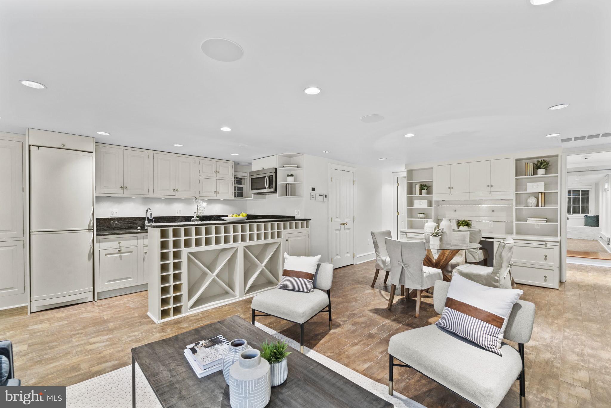 GEORGETOWN - Residential