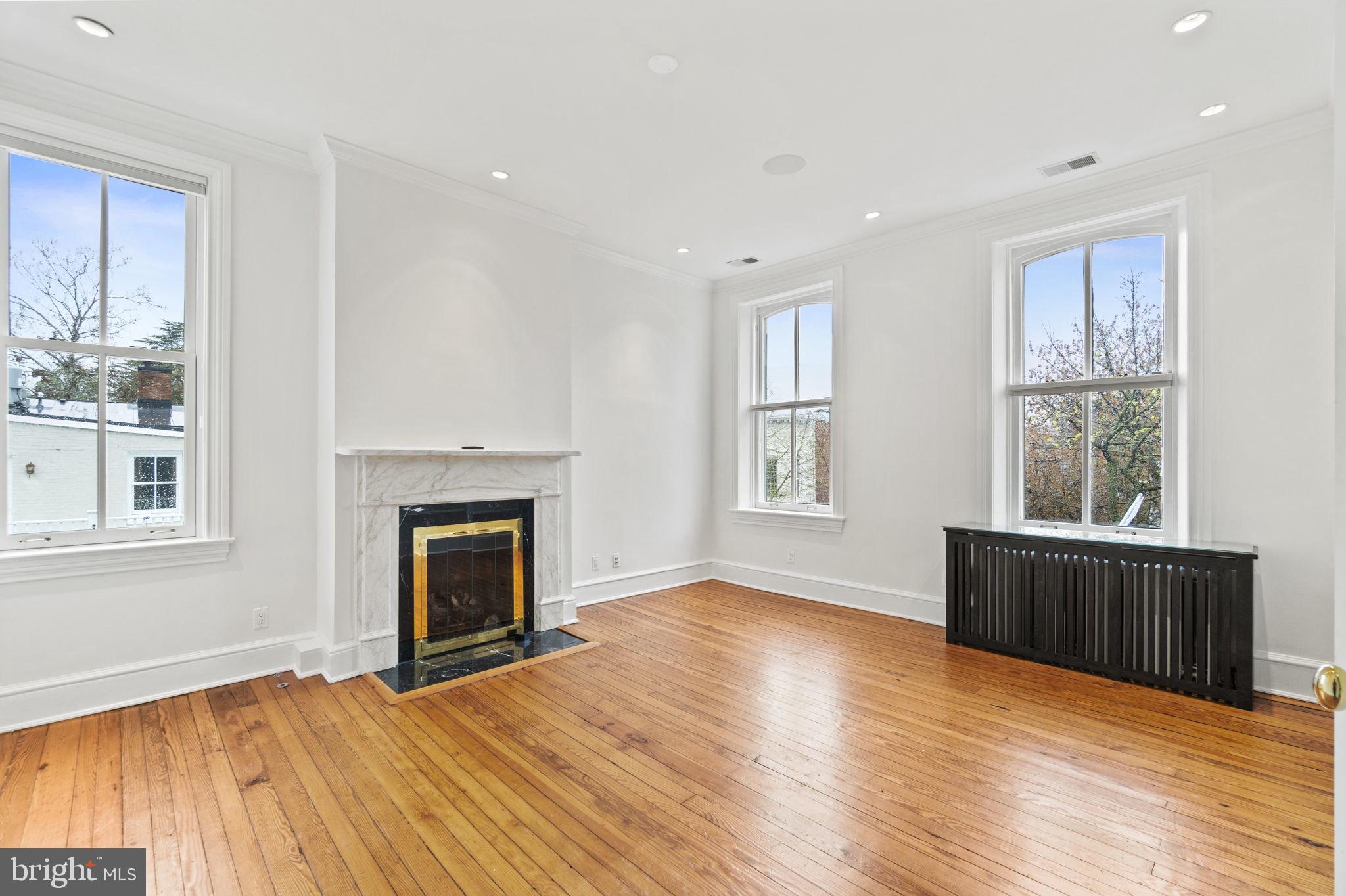 GEORGETOWN - Residential