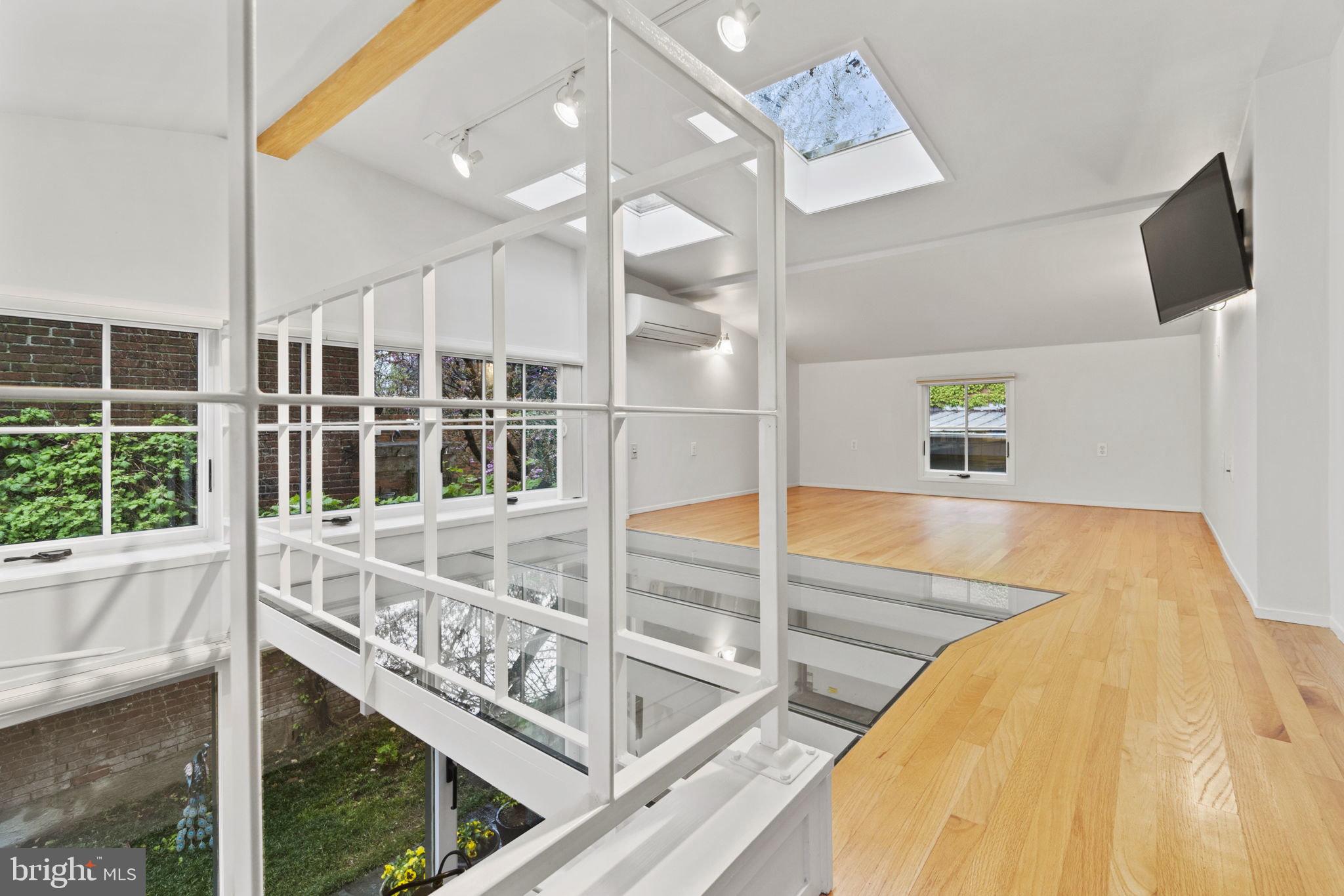 GEORGETOWN - Residential