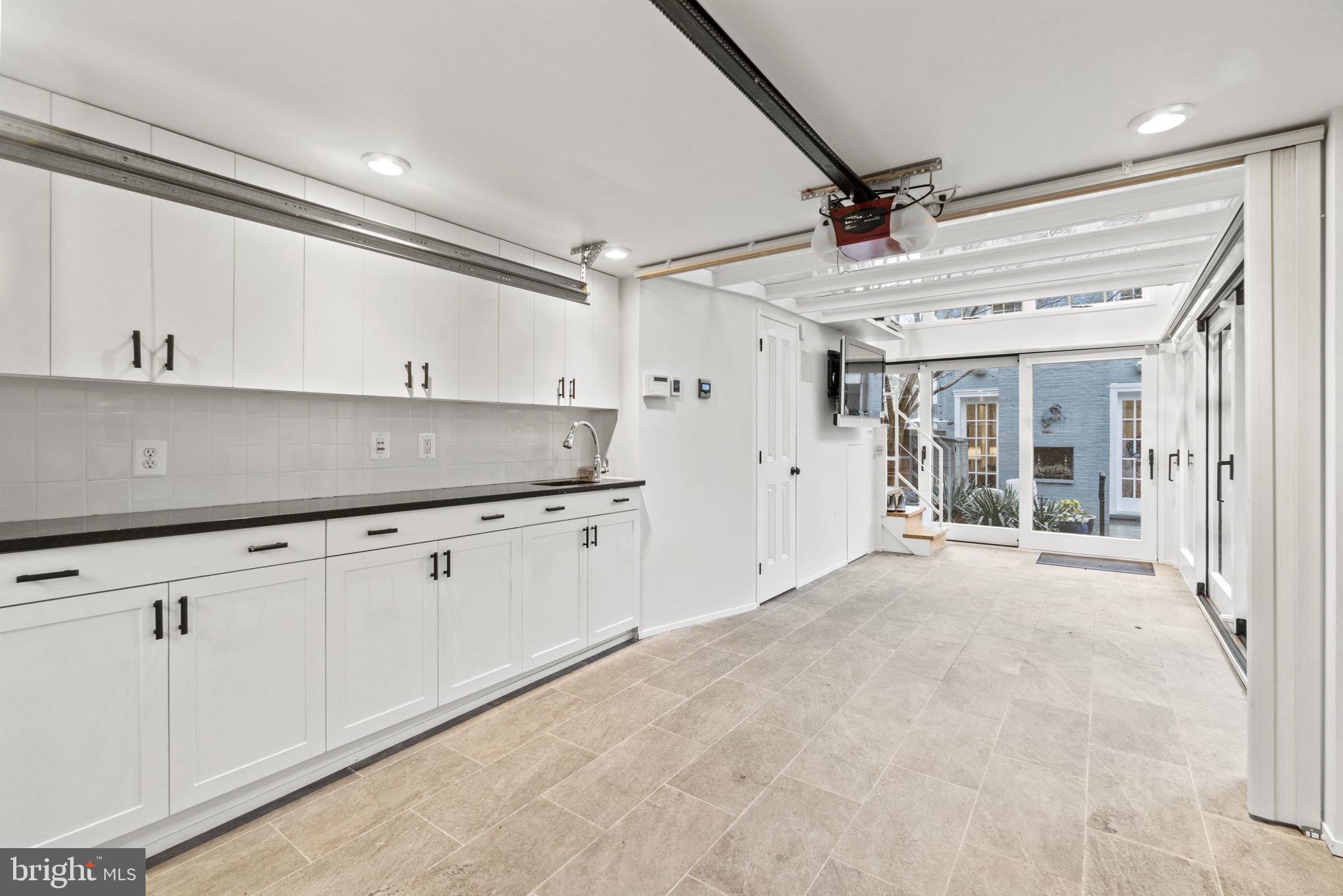 GEORGETOWN - Residential