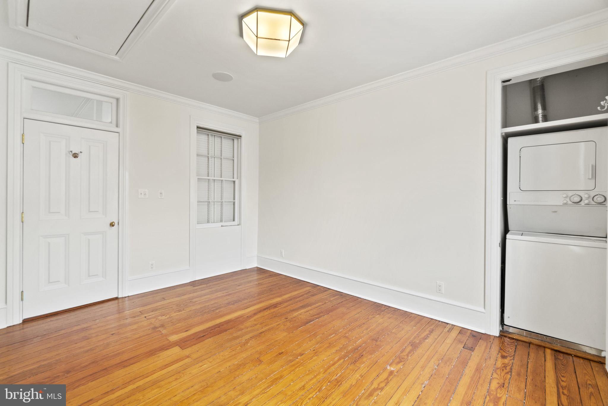 GEORGETOWN - Residential