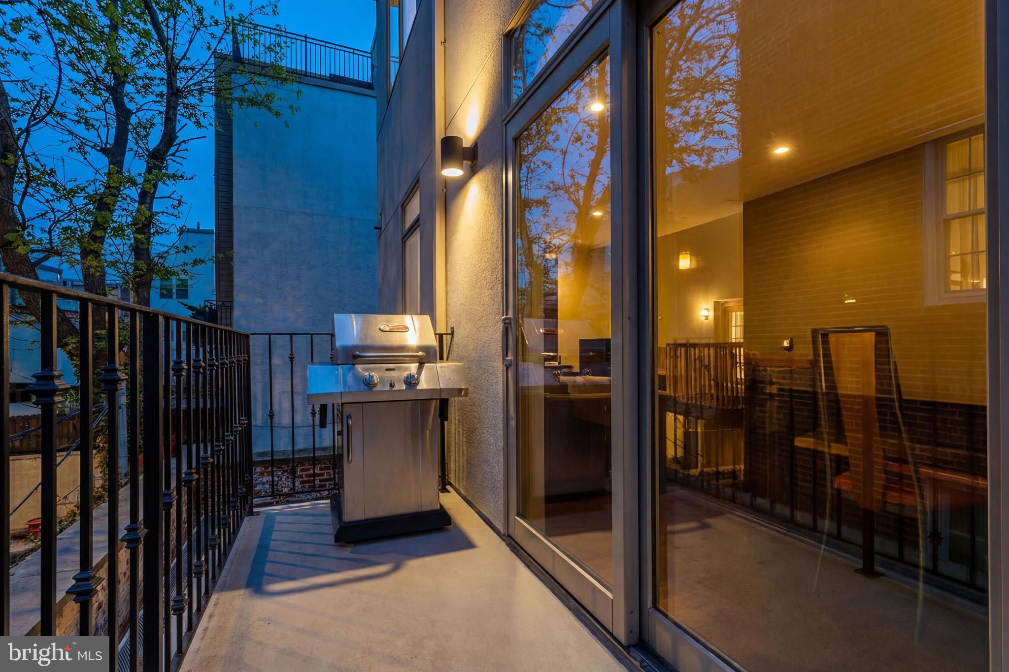 GRADUATE HOSPITAL - Residential