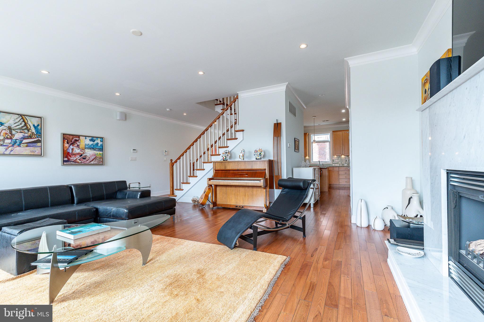 GRADUATE HOSPITAL - Residential