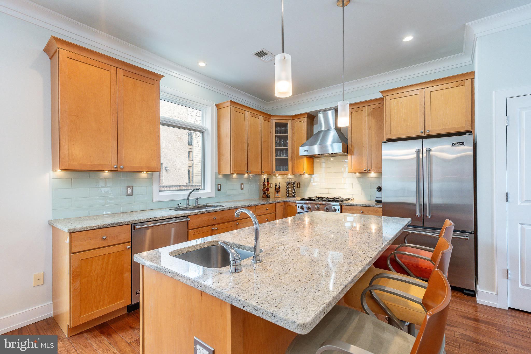 GRADUATE HOSPITAL - Residential