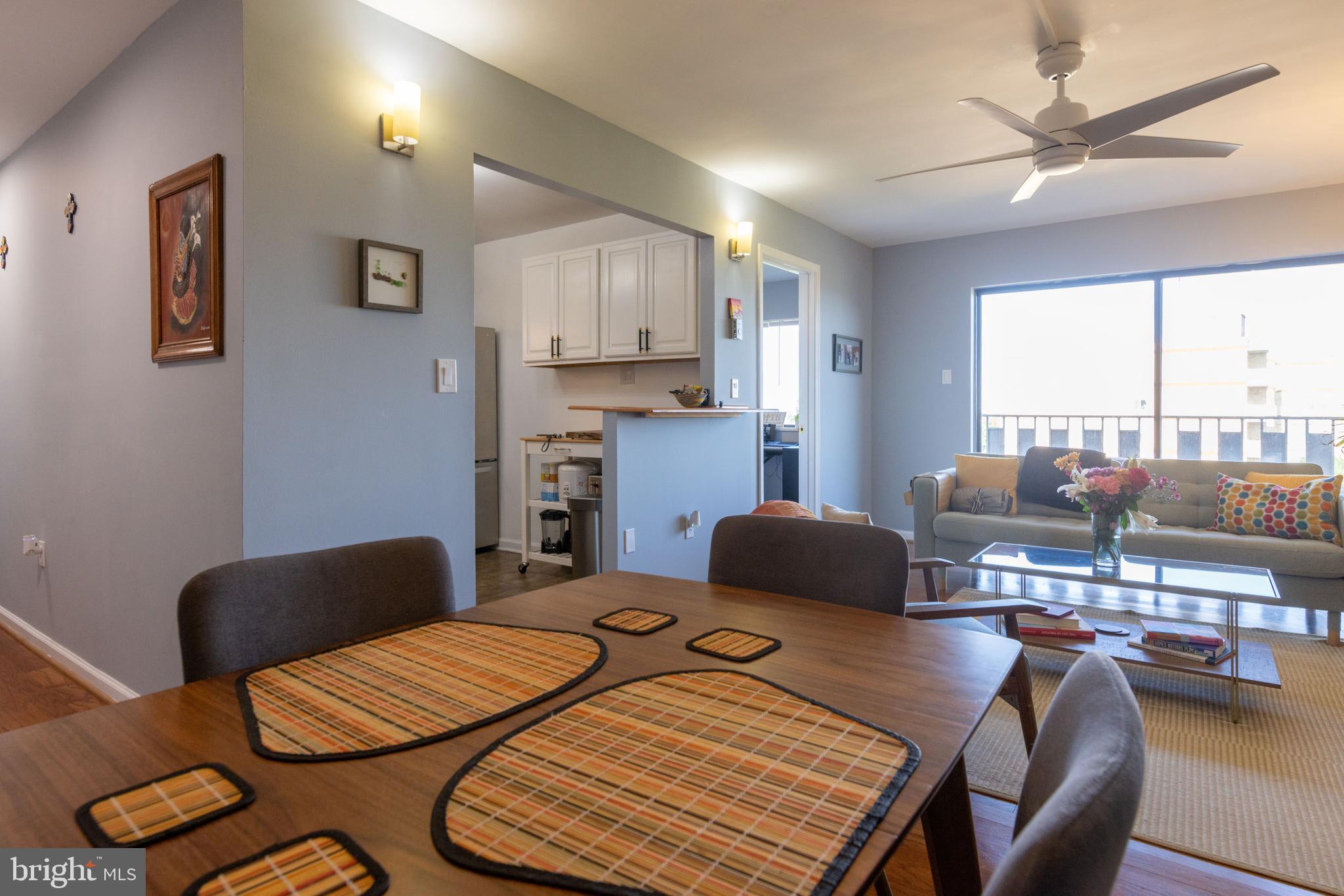 PINEWAY TOWERS - Residential Lease