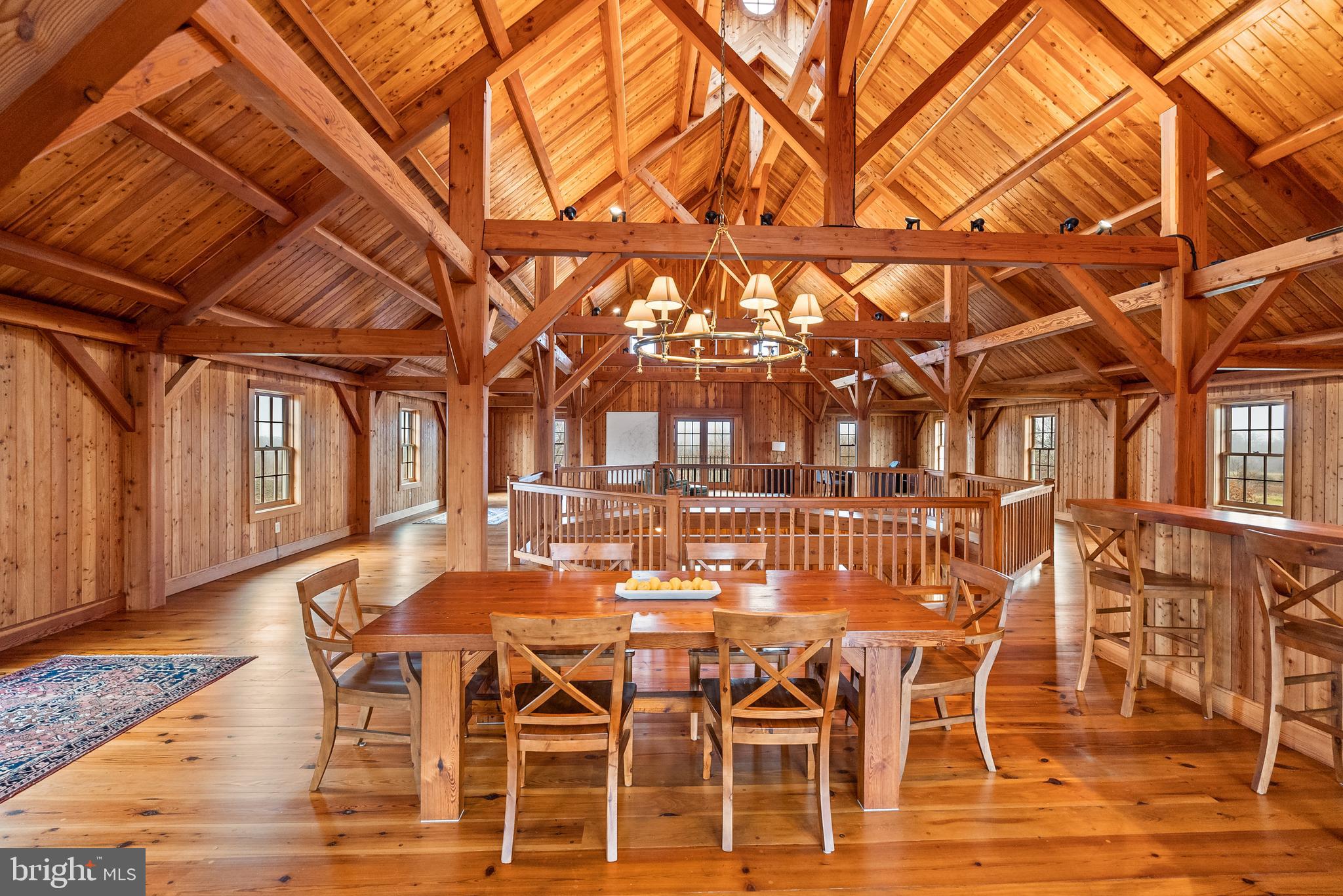 STONEY SPRINGS - Farm