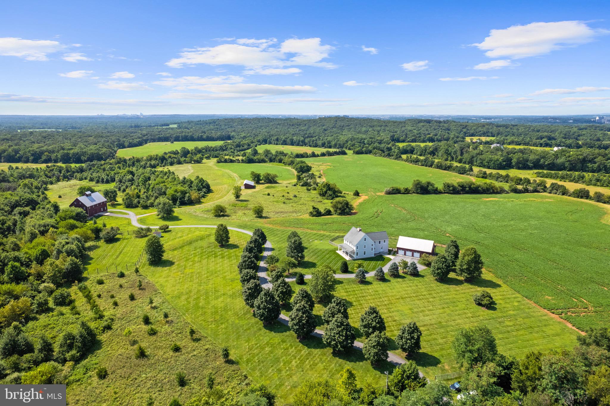 STONEY SPRINGS - Farm