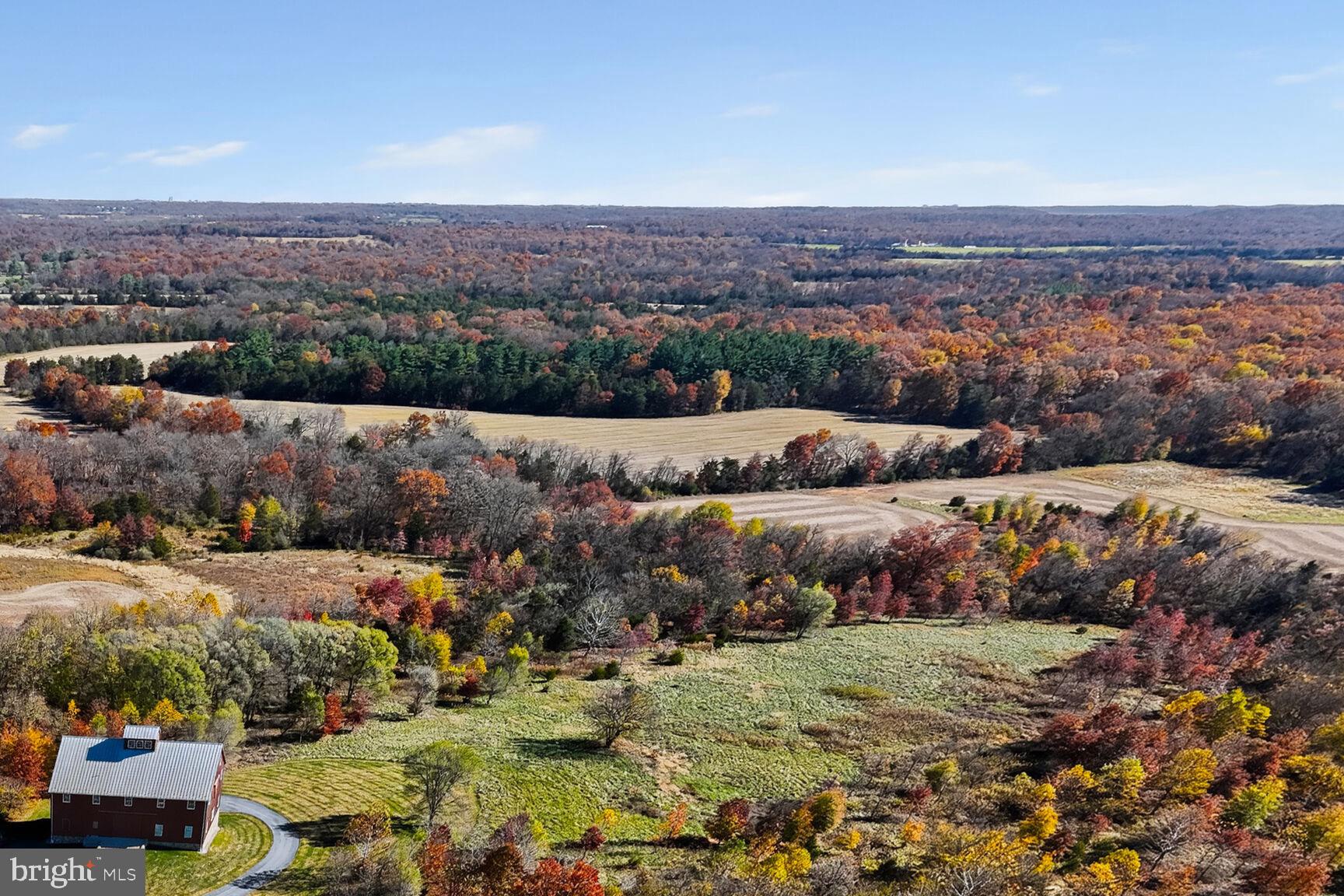 STONEY SPRINGS - Farm