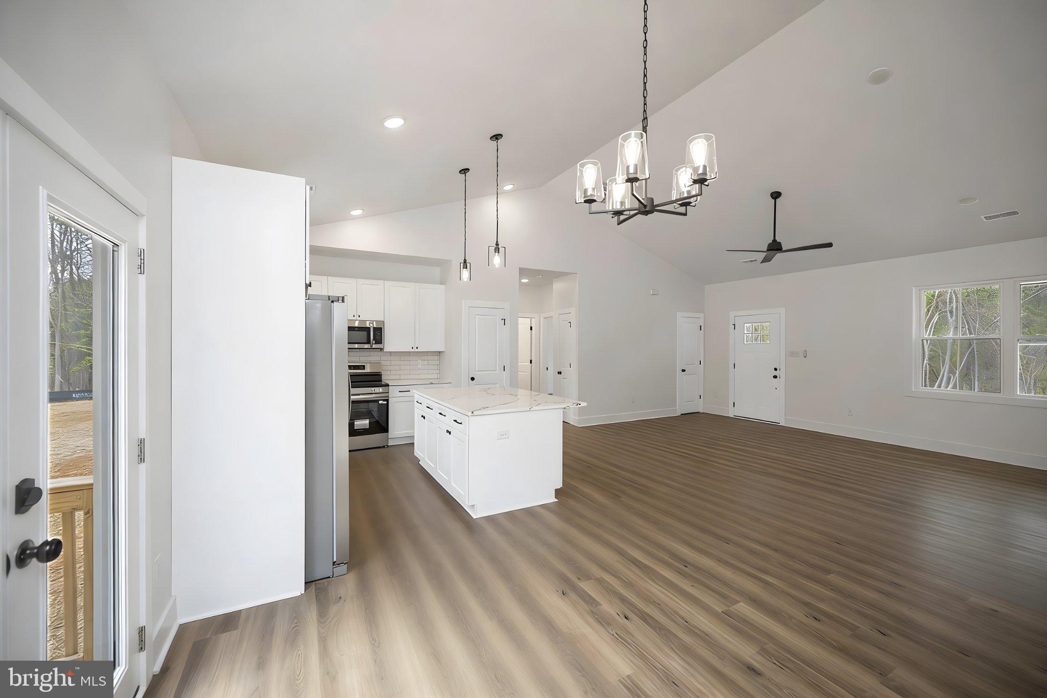 COX MILL - Residential