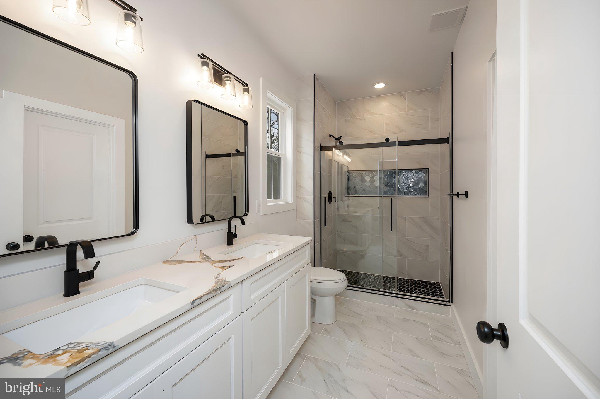 COX MILL - Residential