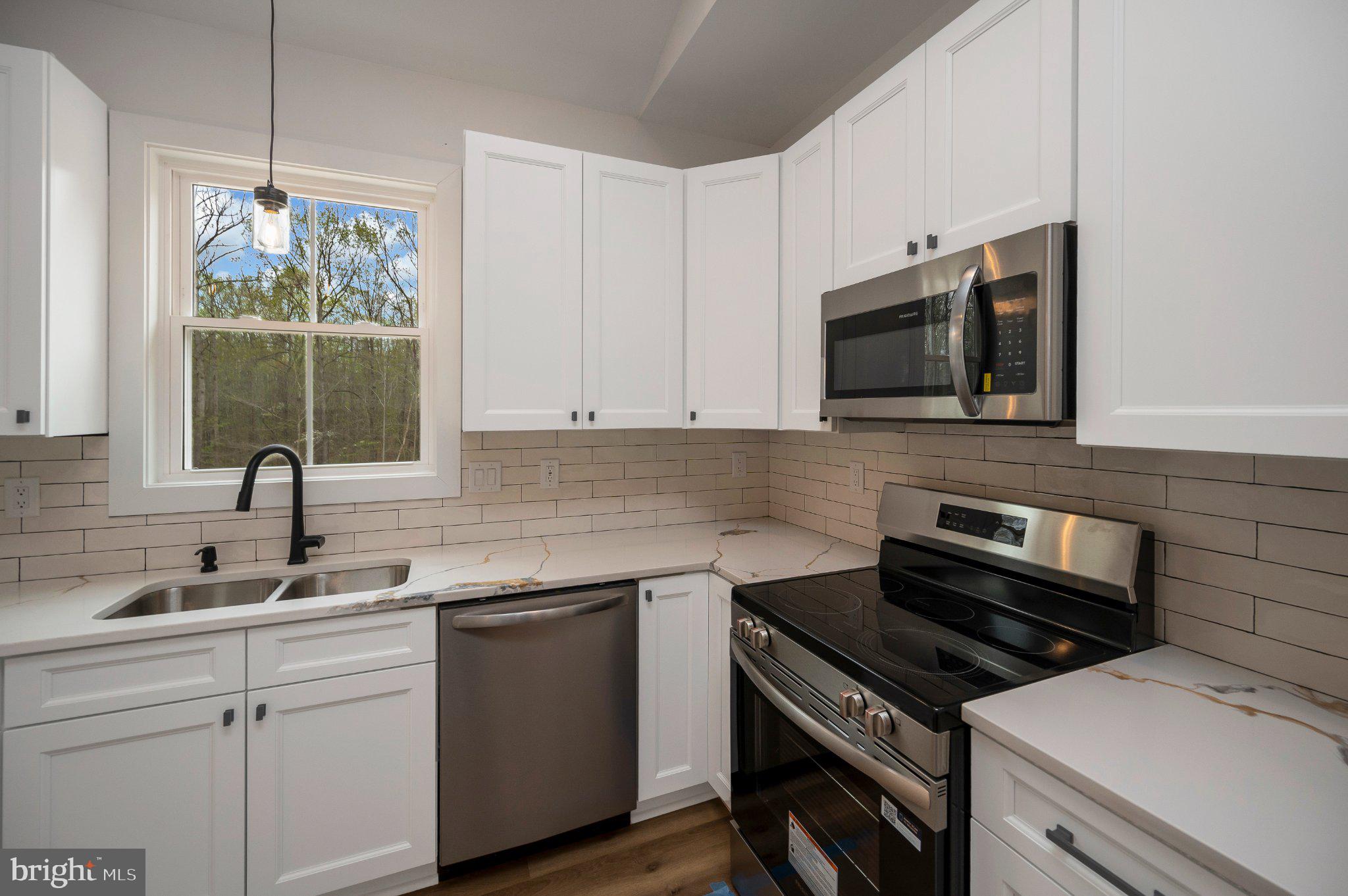 COX MILL - Residential