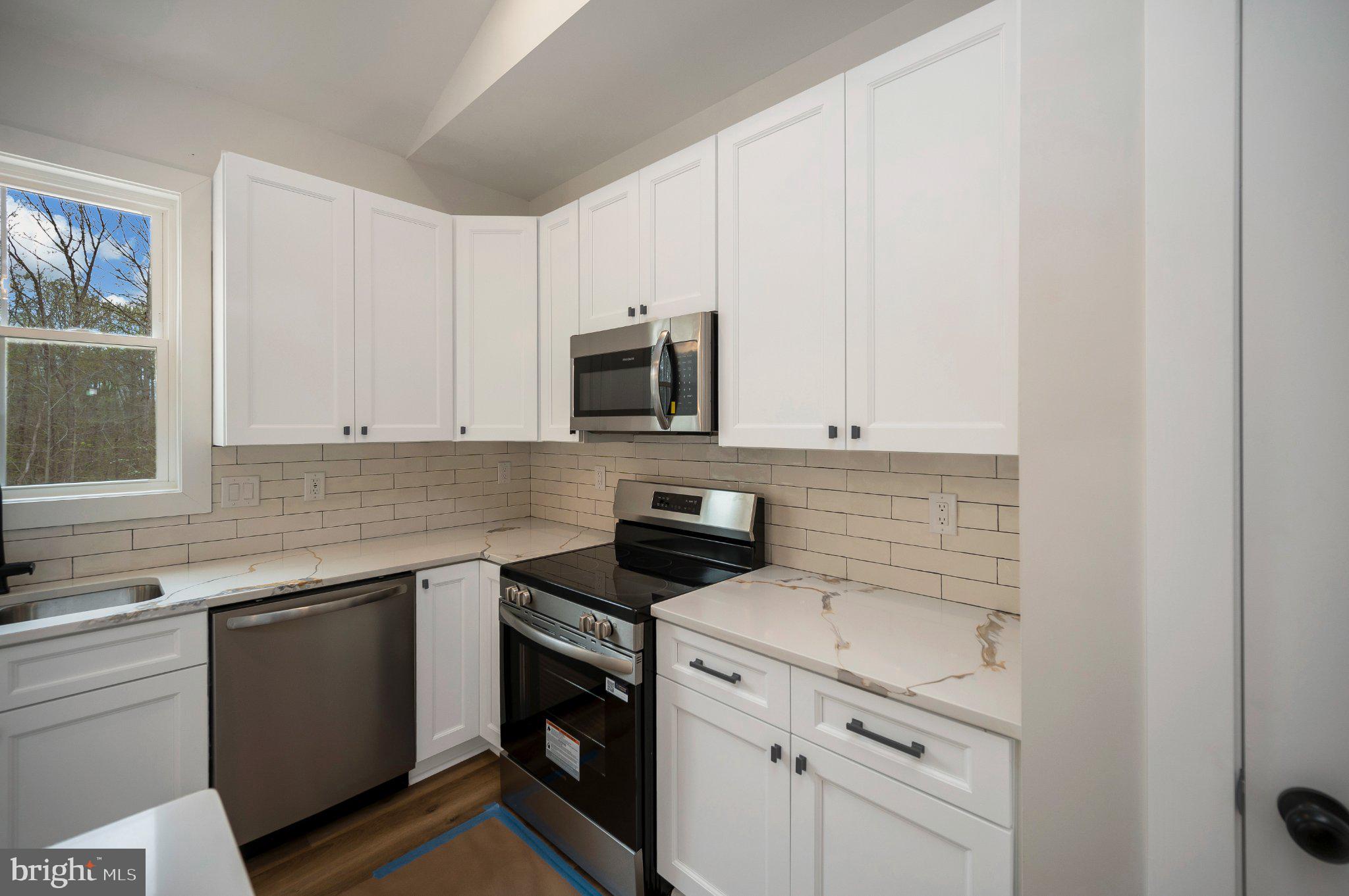 COX MILL - Residential