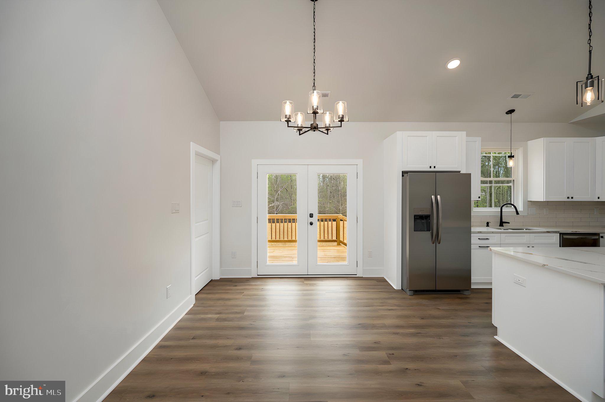 COX MILL - Residential