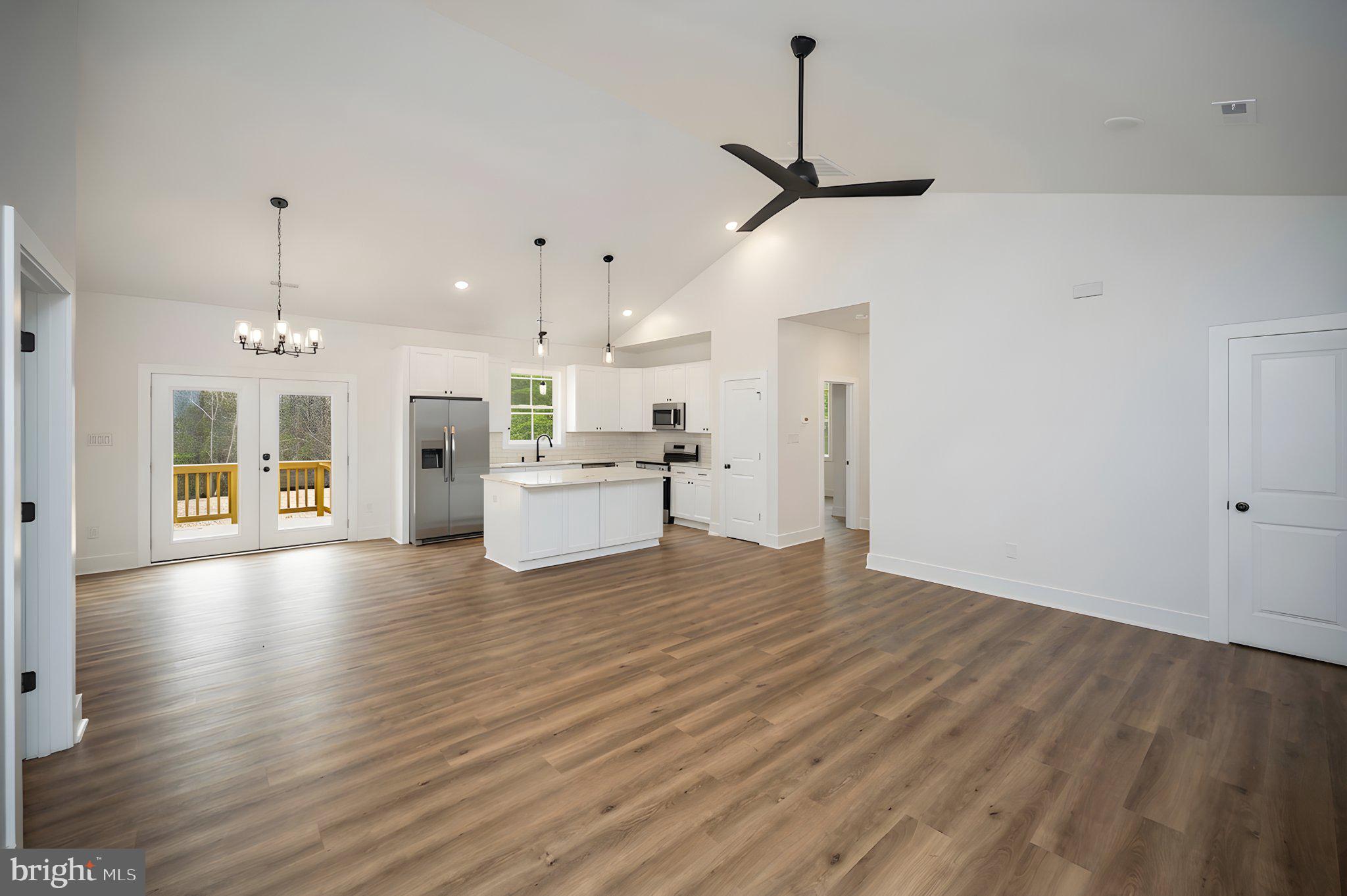 COX MILL - Residential