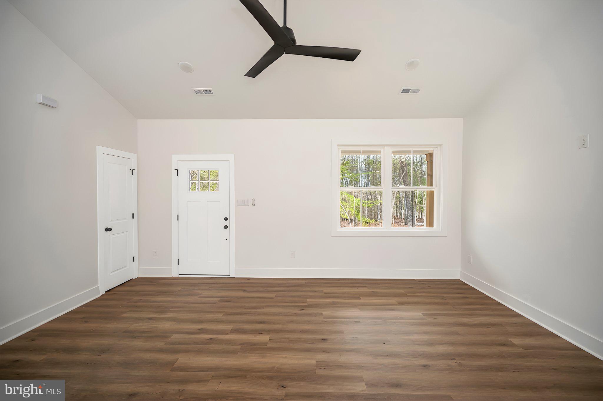 COX MILL - Residential