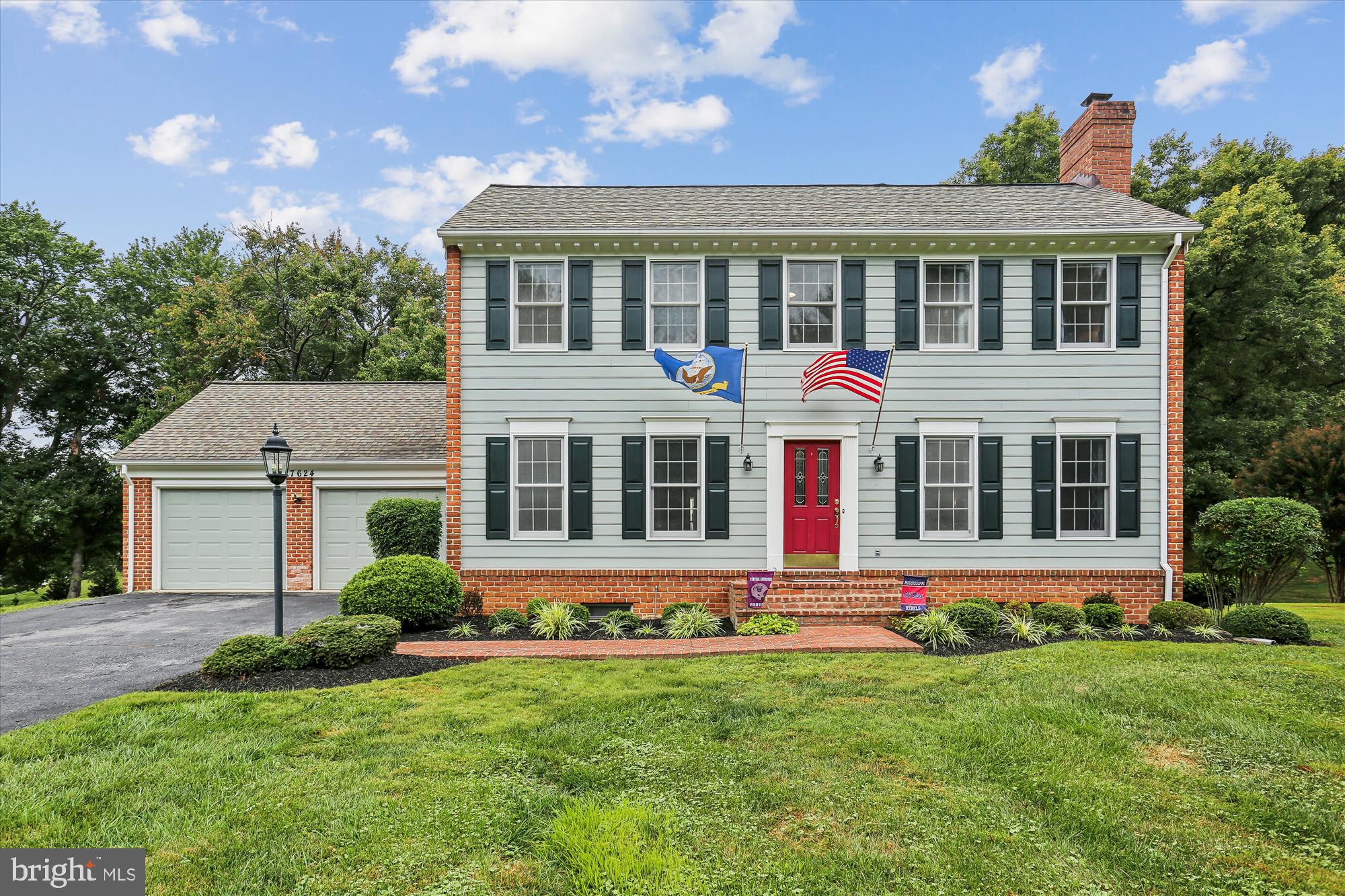 You will not want to miss this quality constructed Colonial in the sought after Parkridge neighborhood. A true masterpiece with 3500 sq ft…5/6 bedrooms, 3.5 baths, hardwood floors on two levels (refinished on the main level), new carpet in the lower level, wonderful kitchen with white cabinetry, new ceramic tile floors, high end SS appliances & granite counters. Family room with fireplace adjoins the kitchen with atrium doors to the spacious deck. Beautiful living room with wood burning fireplace w/mantel, formal dining room and main level bedroom/den complete this level. Up the hardwood stairs to the bedroom level…spacious primary bedroom with hardwood floors, ceiling fan w/light, custom moldings, two large wall closets and beautifully remodeled primary bath with oversized stone shower. The three additional bedrooms are large and boast hardwood floors, ceiling fans and generous sized closets. Remodeled hall bath with stone around the tub/shower and dark vanity with double bowl sink with granite counter. Finished lower level would be perfect for an in-law suite with 6th bedroom, 3rd full bath with shower, wet bar, family room with atrium door to the patio and large backyard, abundant storage, and laundry room. Additions to note in this special house…freshly painted, refinished hardwood floors, new carpet, custom moldings throughout, remodeled baths, six-year-old roof, one-year-old hot water heater, and 4.5 year-old HVAC! Truly a home to entertain inside and out with large deck, patio, and over ½ acre private, level backyard. Landscaped paradise! Storage shed. This home has it all and is ready to move right in! 1.3 miles to MARC Train, 1.4 miles to I-270 Watkins Mill Road Interchange, 2 miles to NIST and 2.5 miles to AstraZeneca. Close to shopping, Kentlands, and Seneca Creek State Park, etc! One Year Cinch Homeowners Warranty!