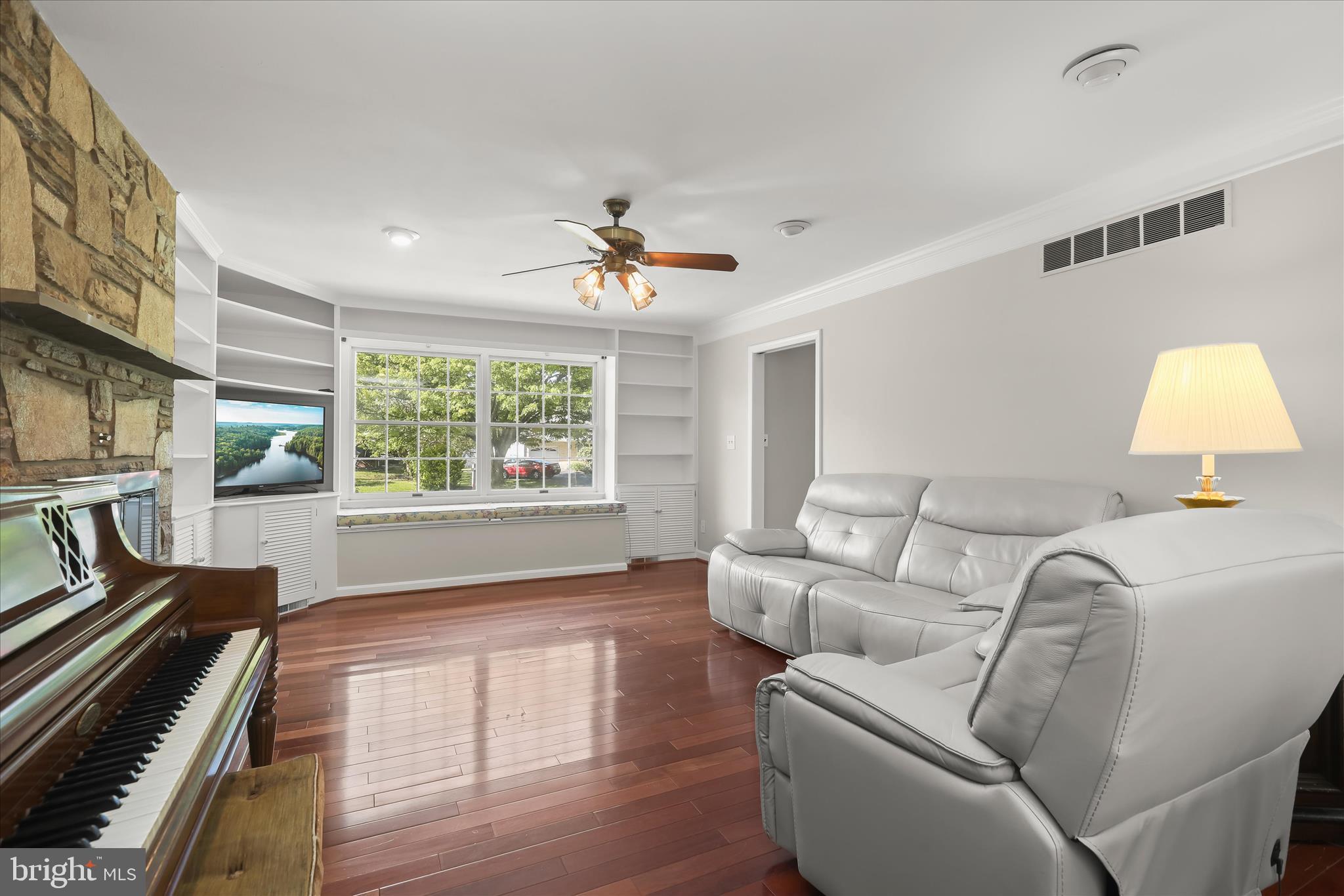 CLOVER HILL - Residential