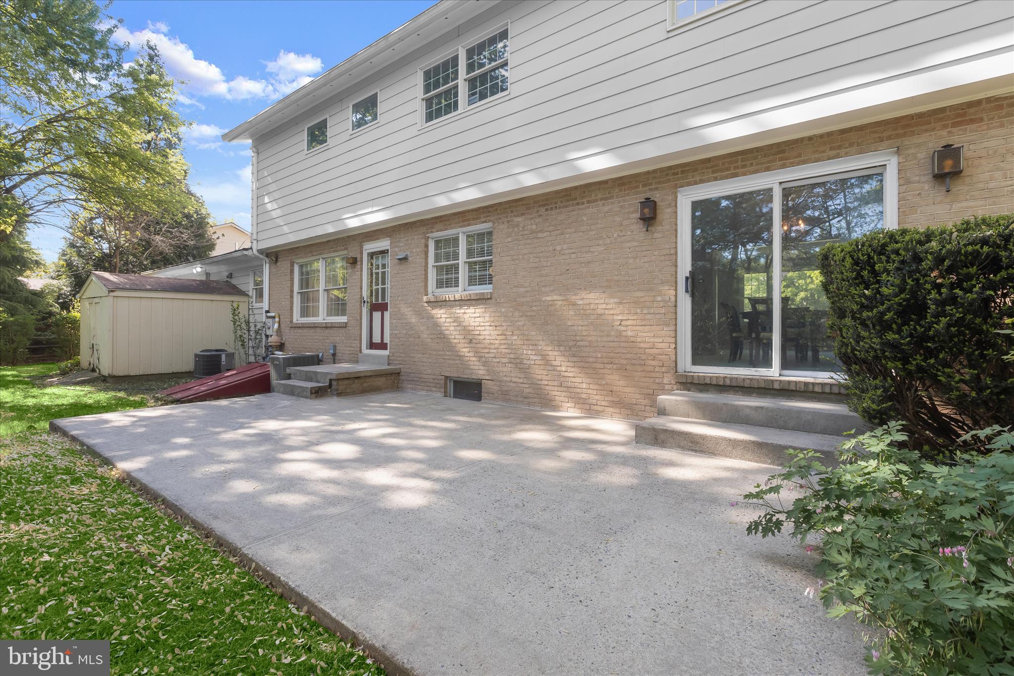 CLOVER HILL - Residential