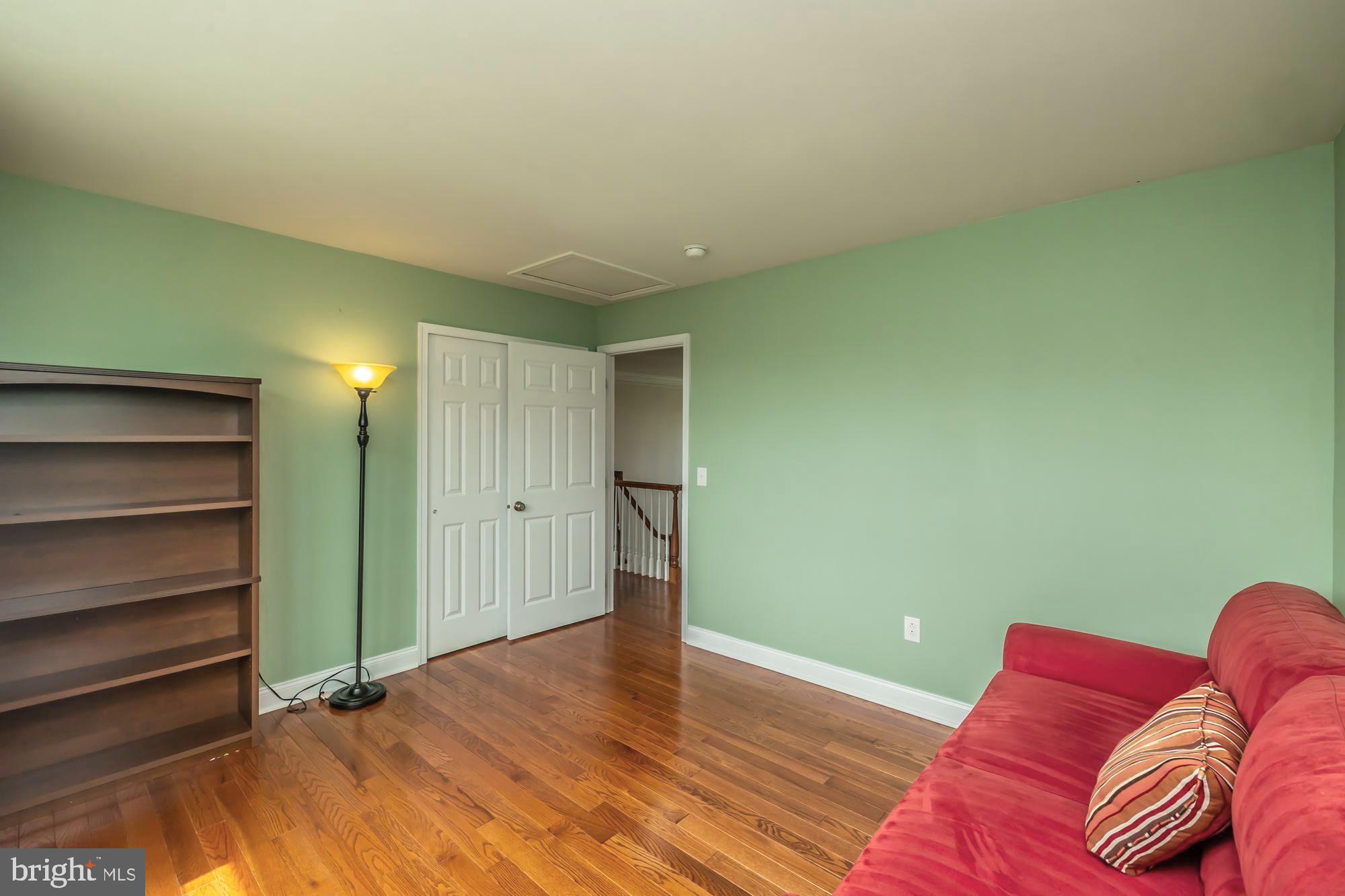 HORSHAM VALLEY ESTAT - Residential