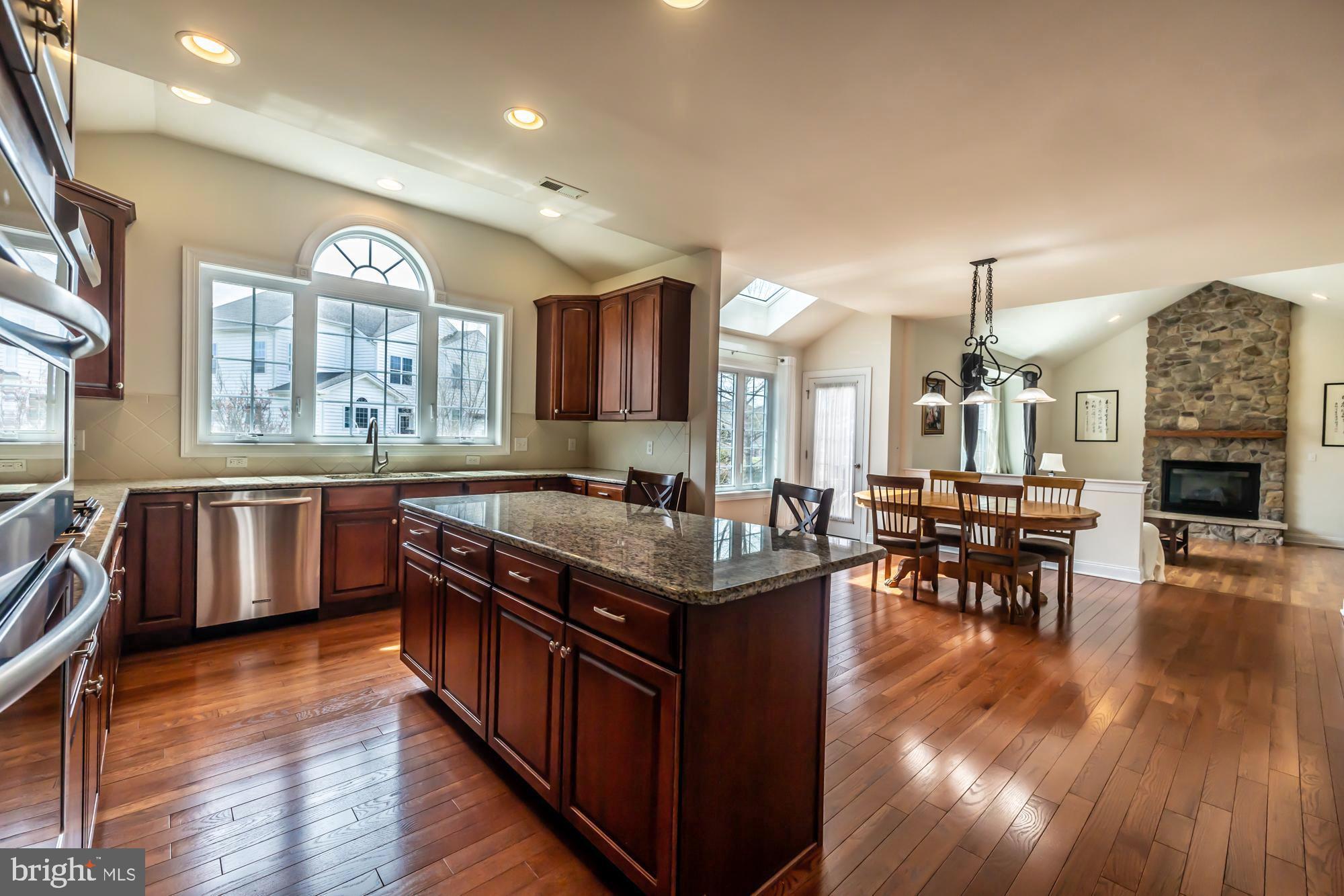 HORSHAM VALLEY ESTAT - Residential