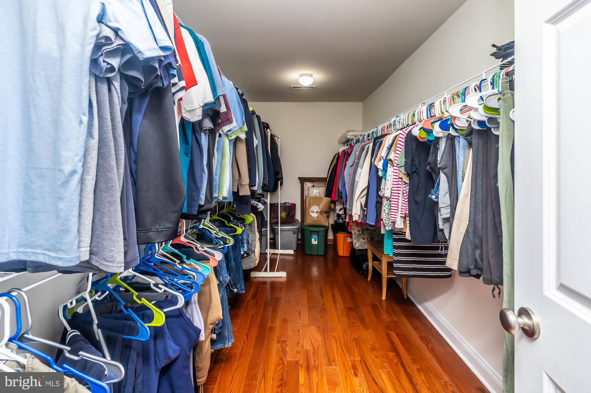 HORSHAM VALLEY ESTAT - Residential