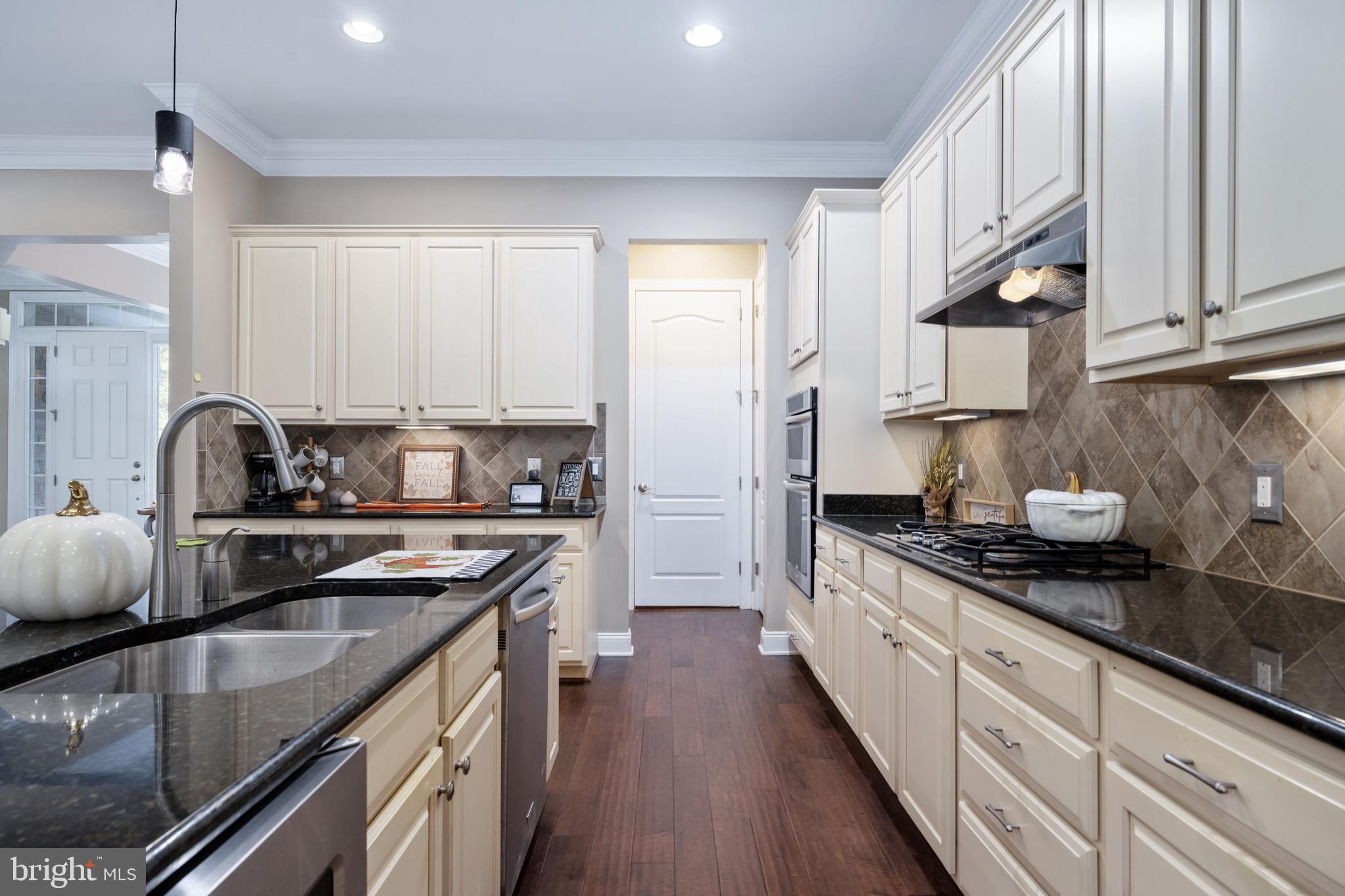 FAWN LAKE - Residential