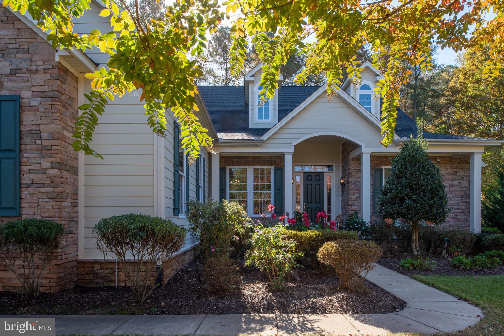 FAWN LAKE - Residential