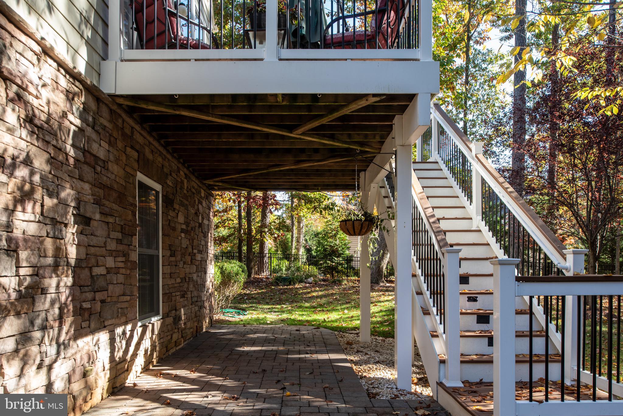 FAWN LAKE - Residential