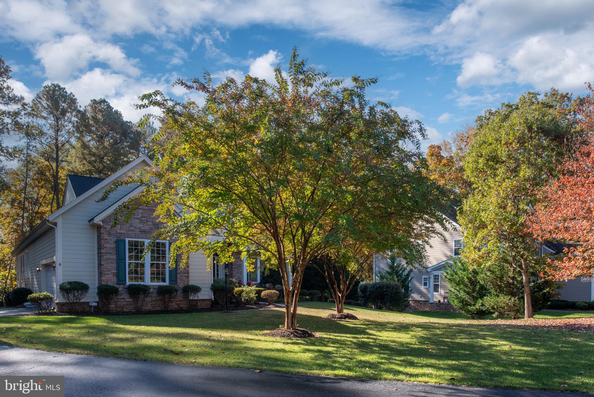 FAWN LAKE - Residential