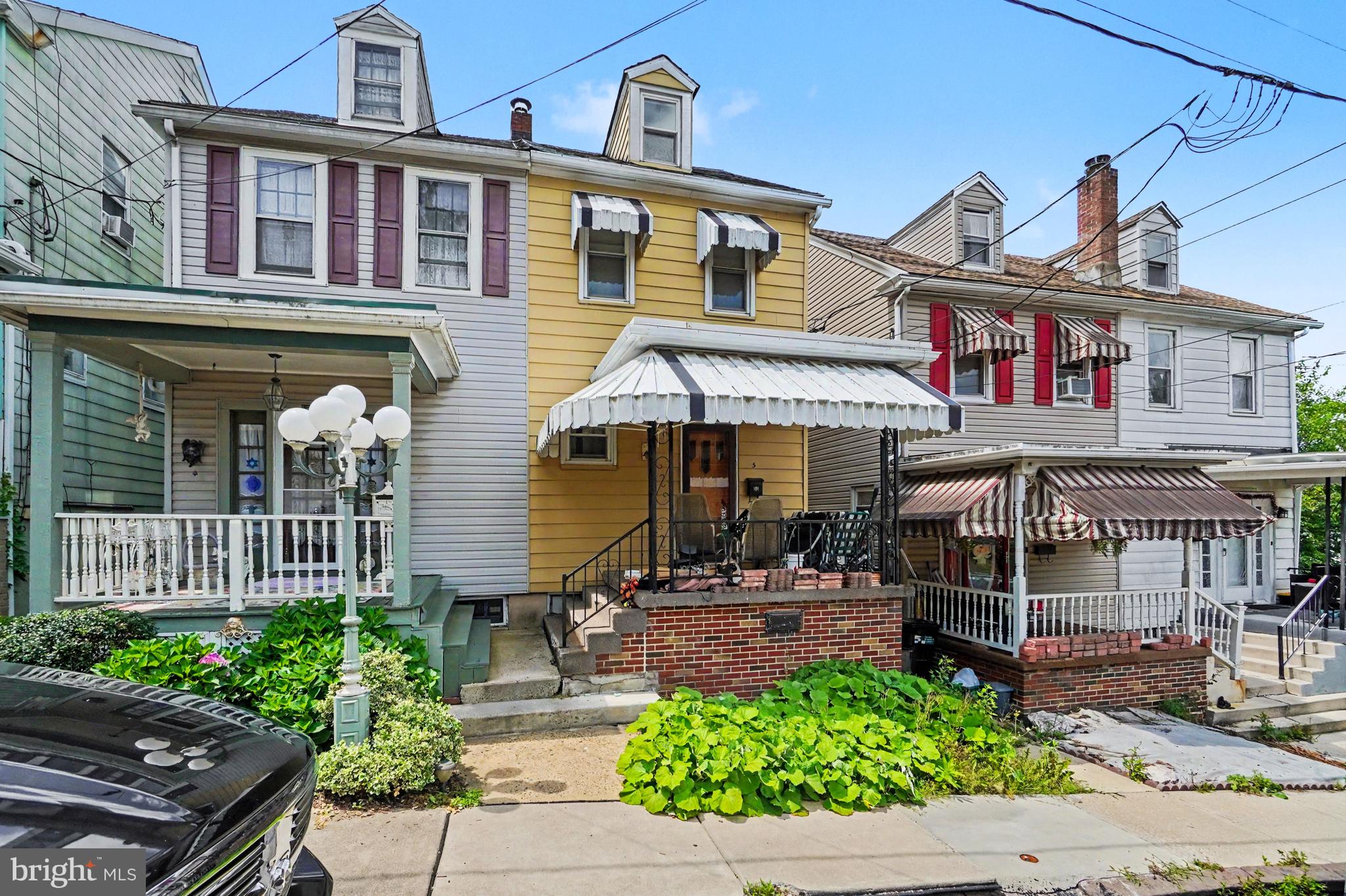 5 S 21ST STREET