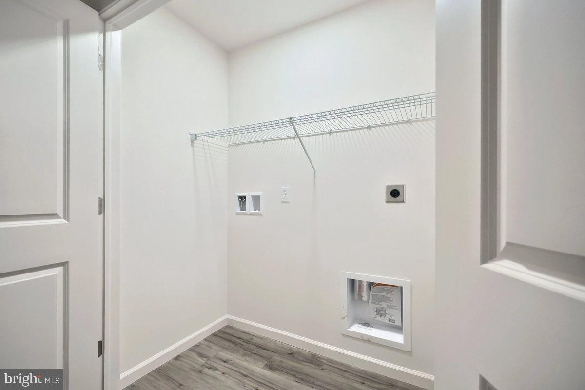 LOGAN GREENE - Residential