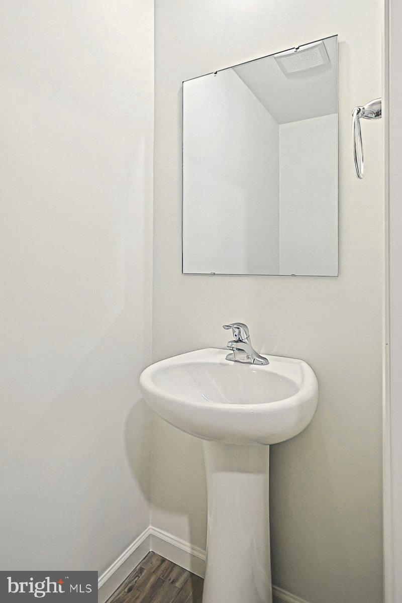 LOGAN GREENE - Residential