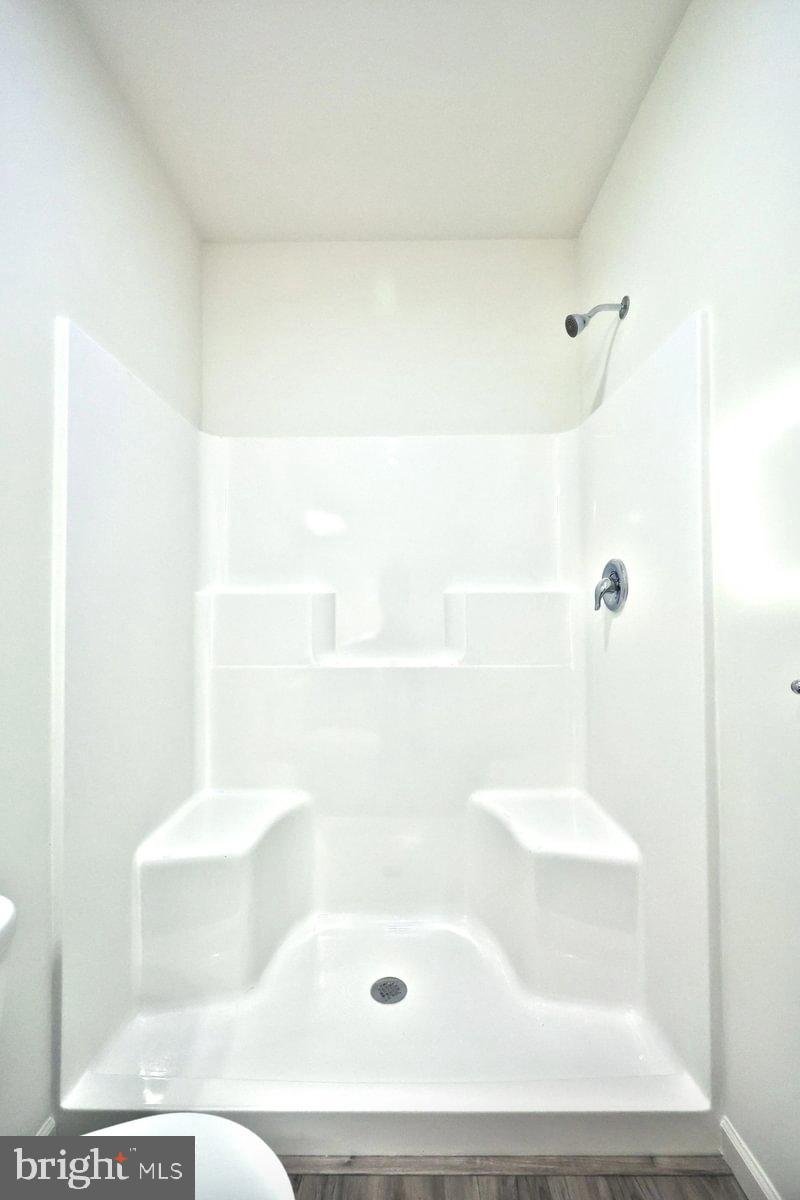 LOGAN GREENE - Residential